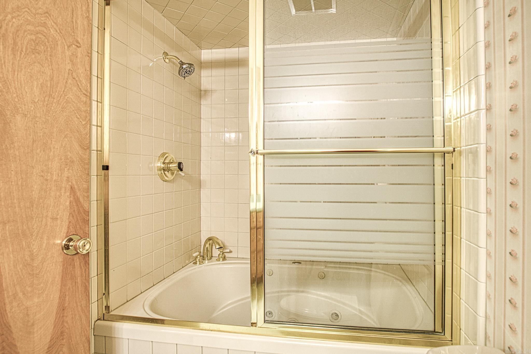8 Alamito Lane Hot Springs Village, AR 71909