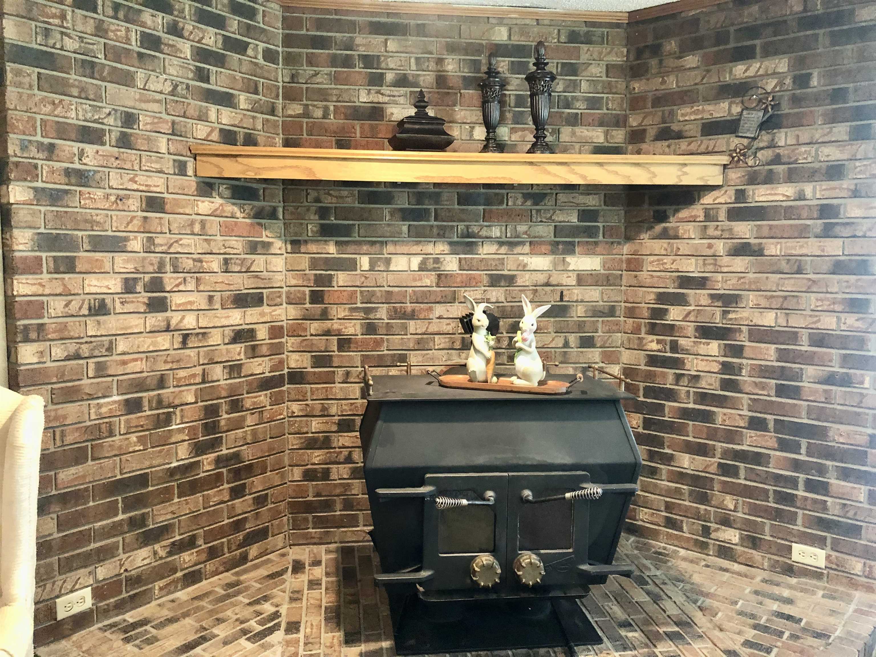 2509  CHERRY ST.  Corning, AR