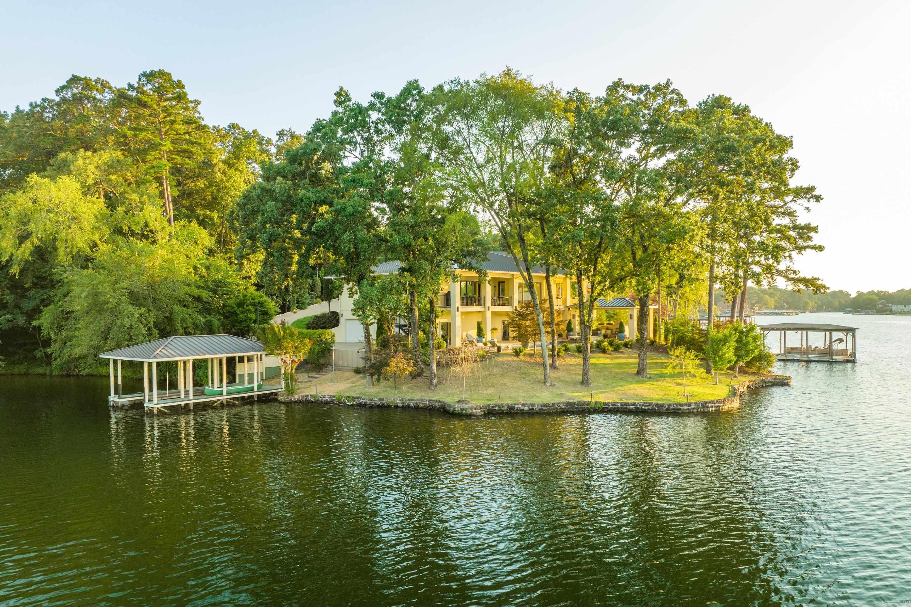 720 Bayshore Hot Springs, AR 71901