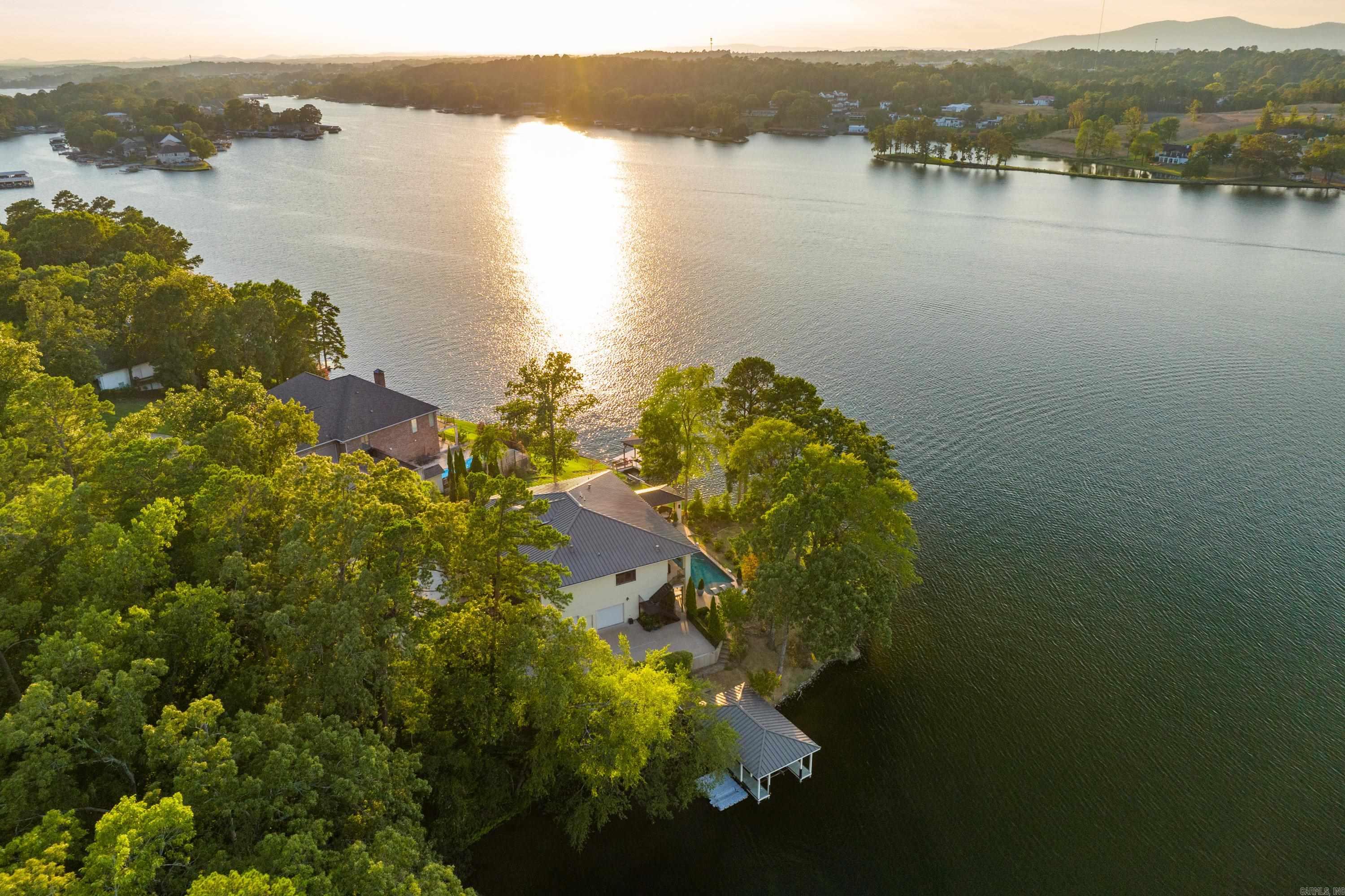 720 Bayshore Hot Springs, AR 71901