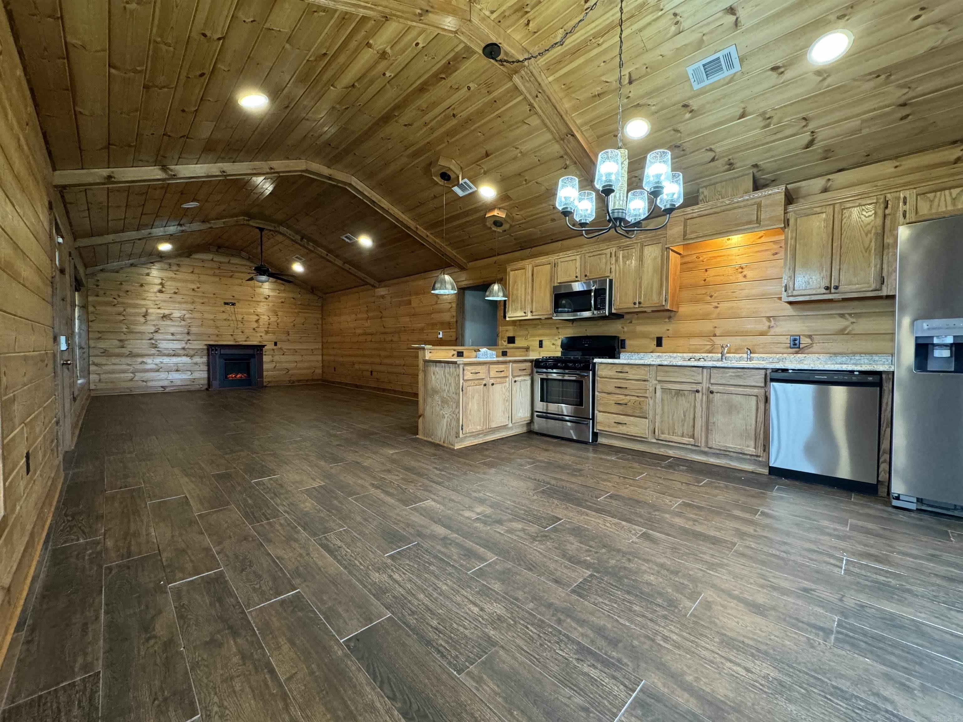 15755 HWY 64