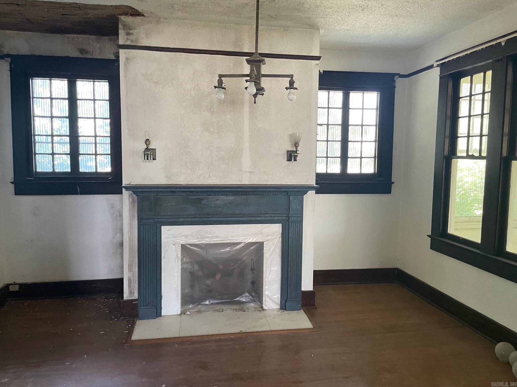 1700 S Laurel St  Pine Bluff, AR