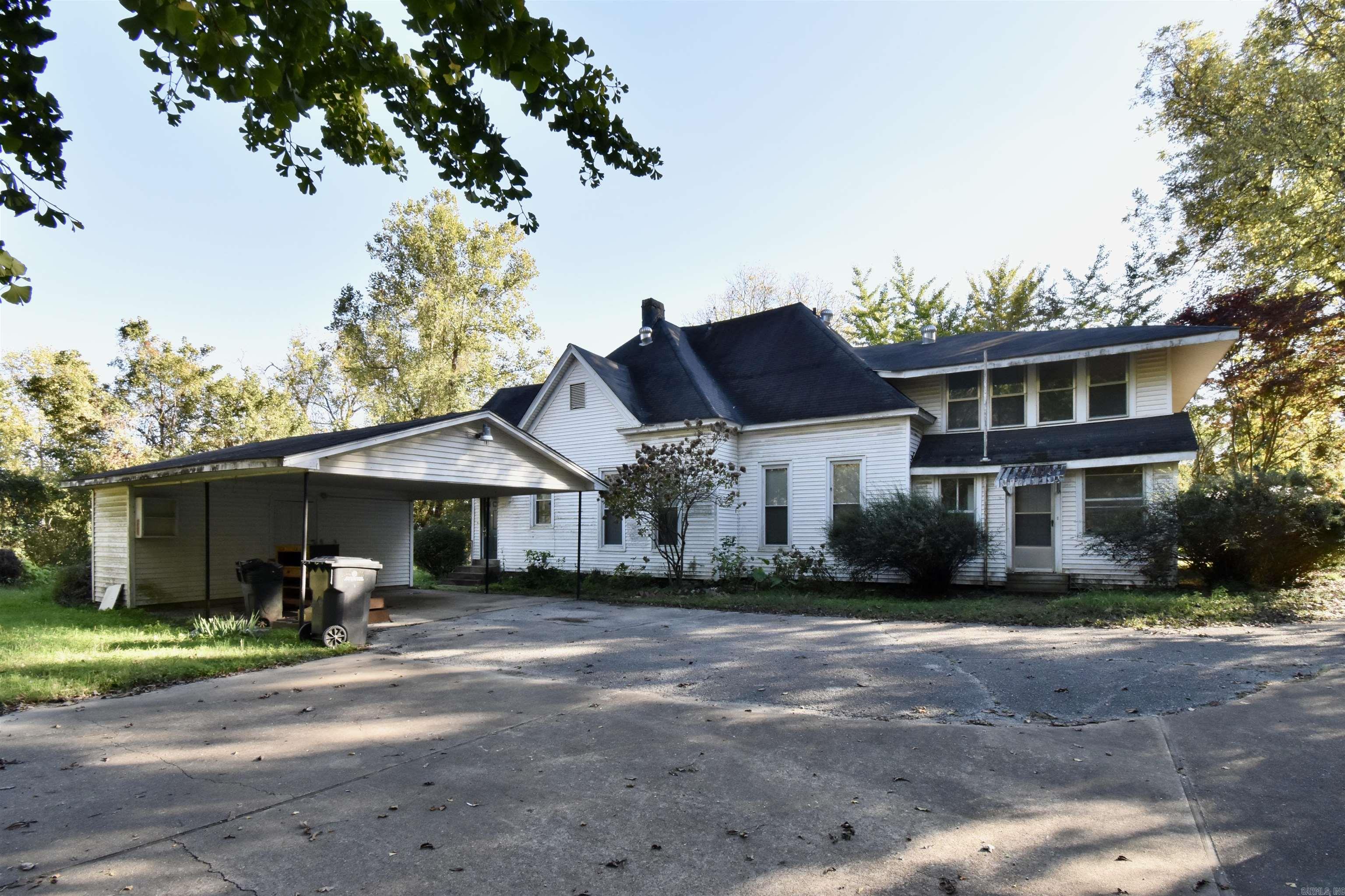 1102  Walker  Helena, AR
