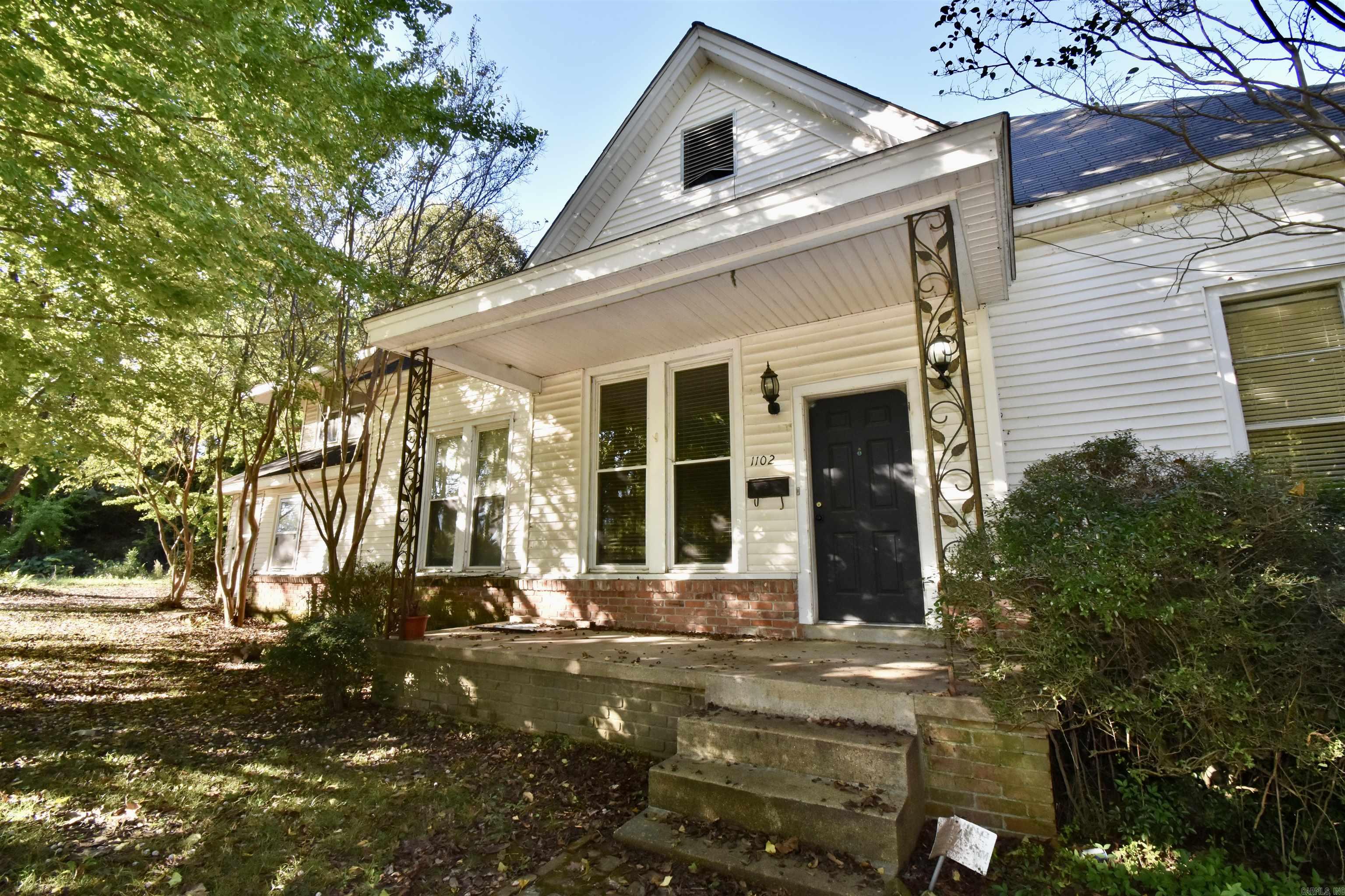 1102  Walker  Helena, AR