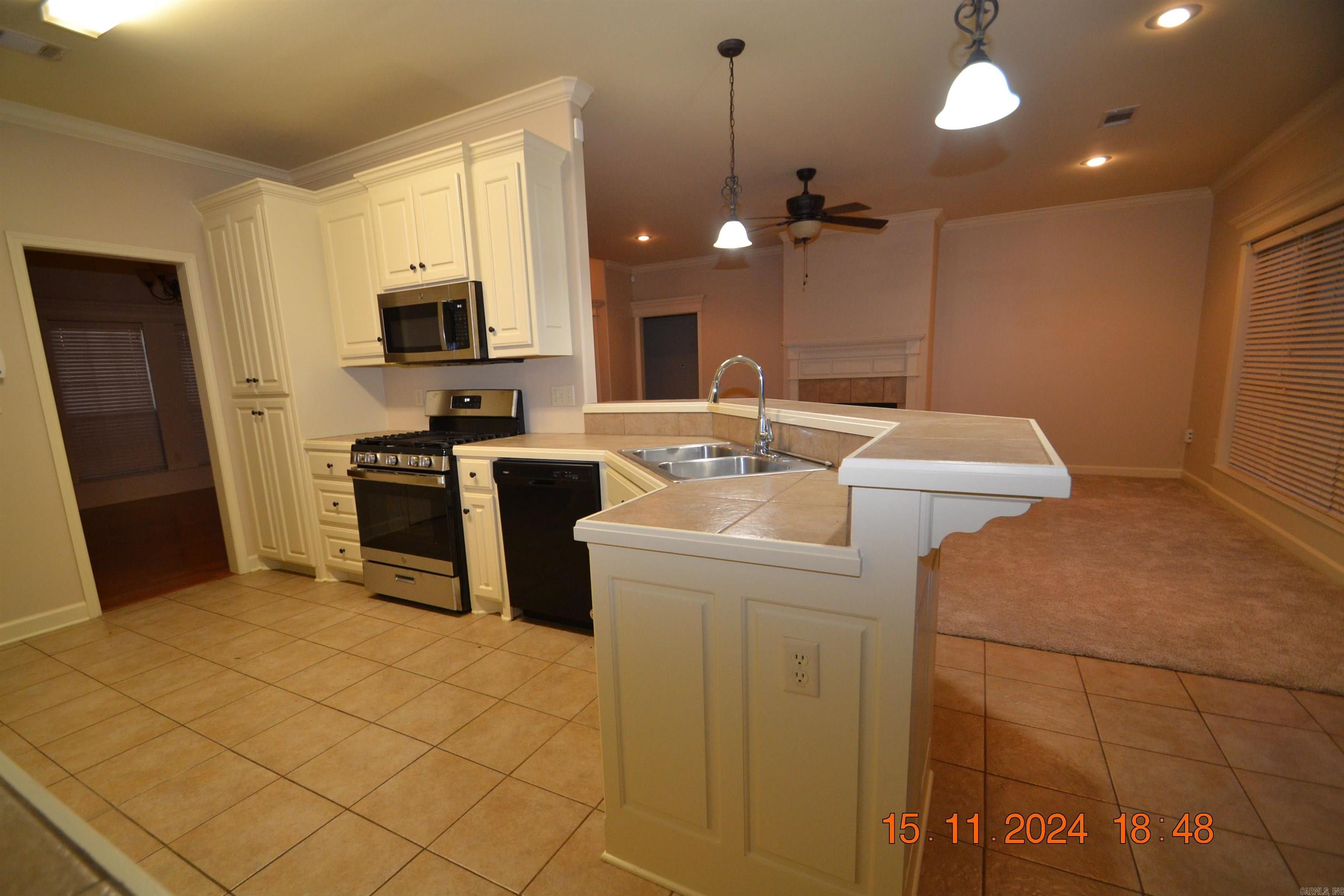 1812 Abbey Lane Benton, AR 72015