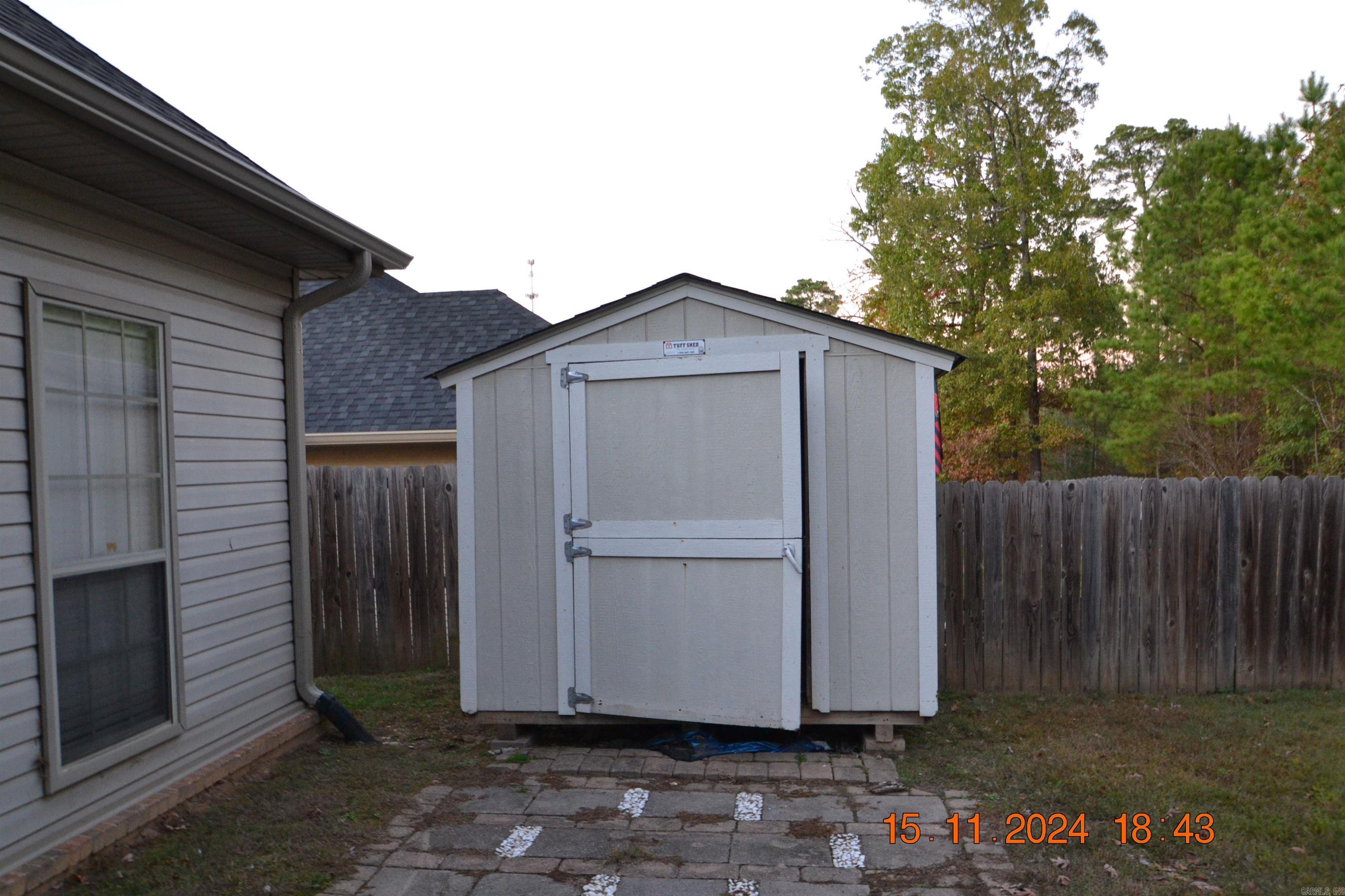 1812 Abbey Lane Benton, AR 72015