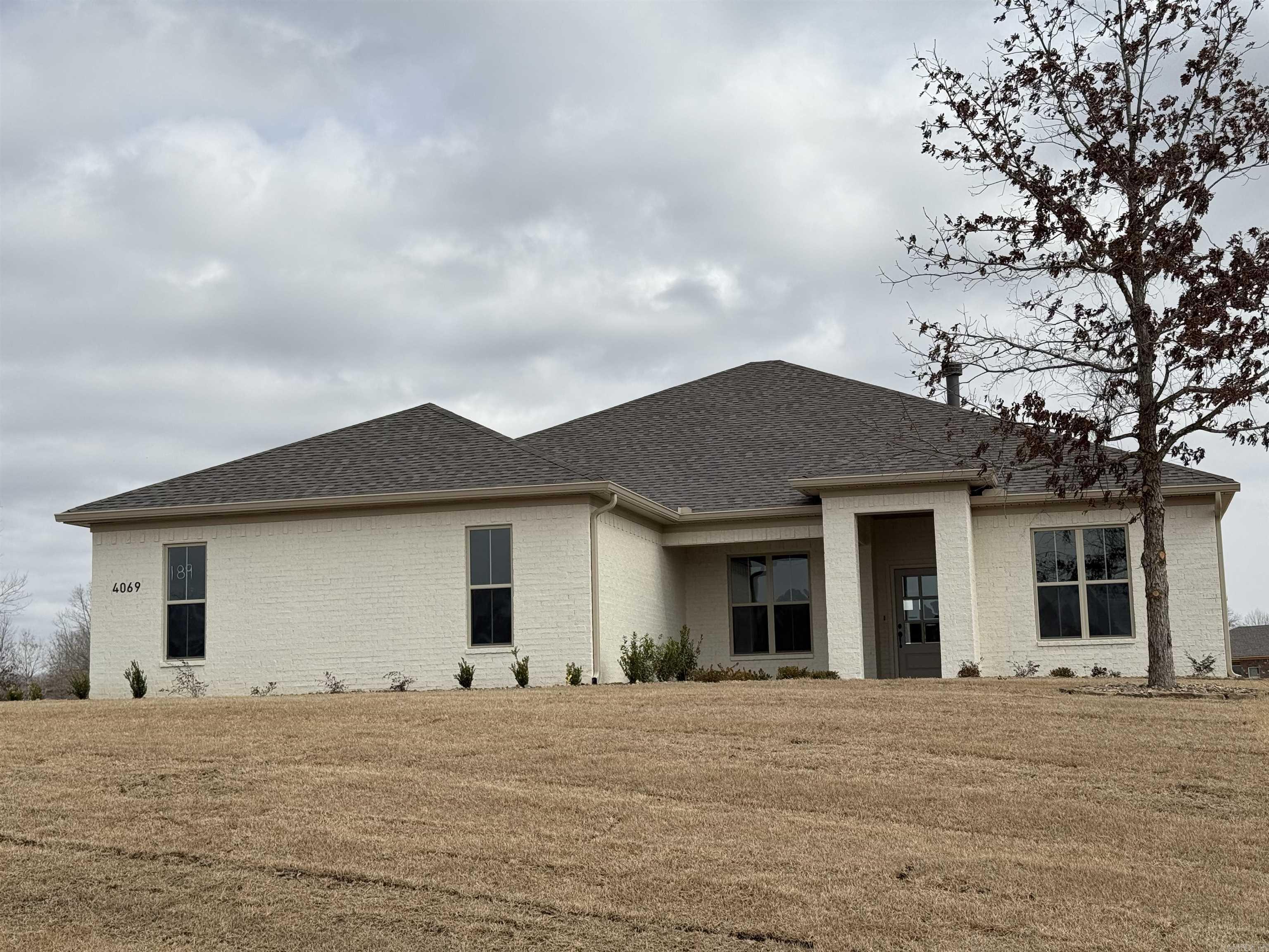 4069 Creektop