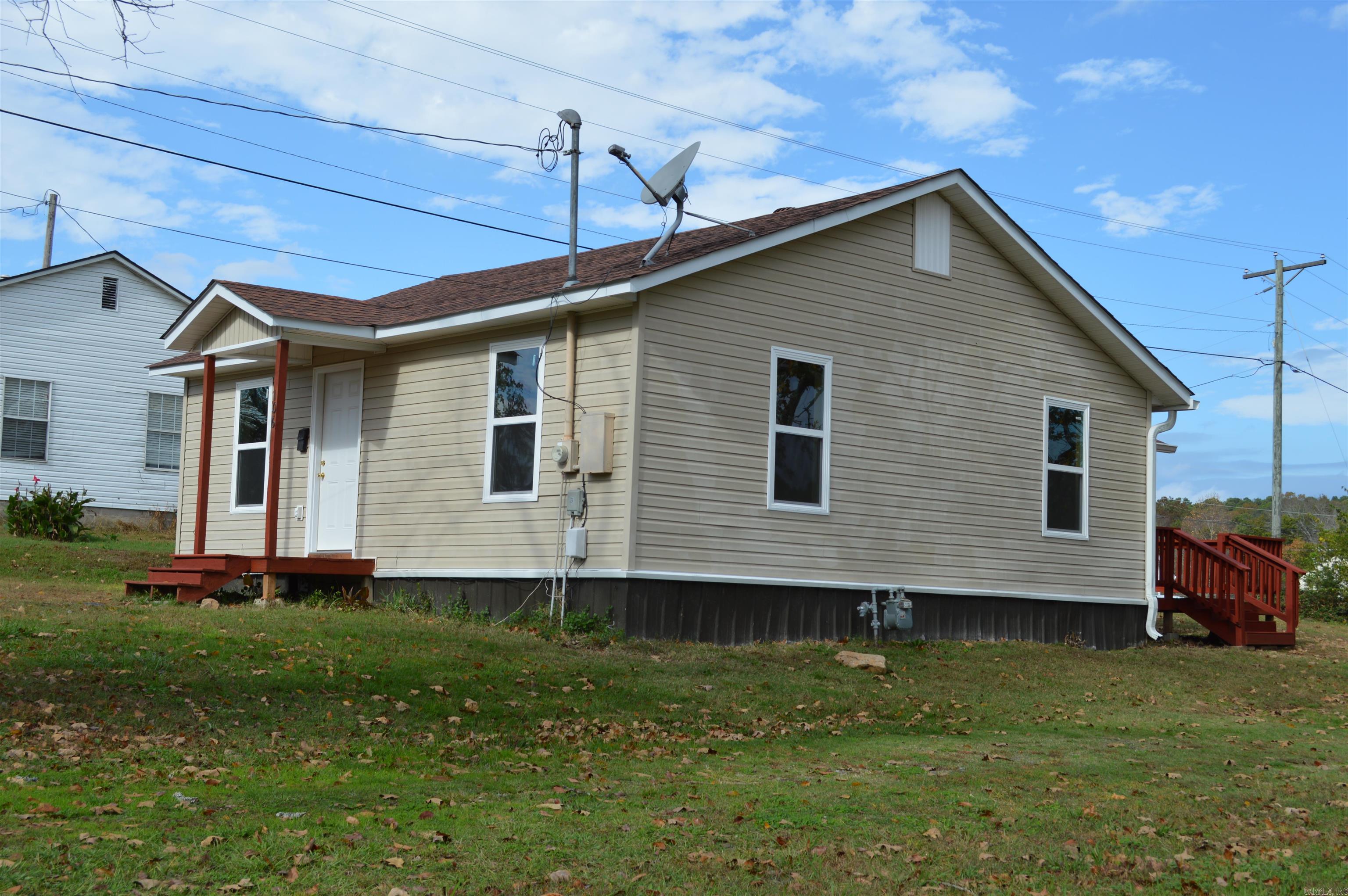 106 W Clinton  Heber Springs, AR