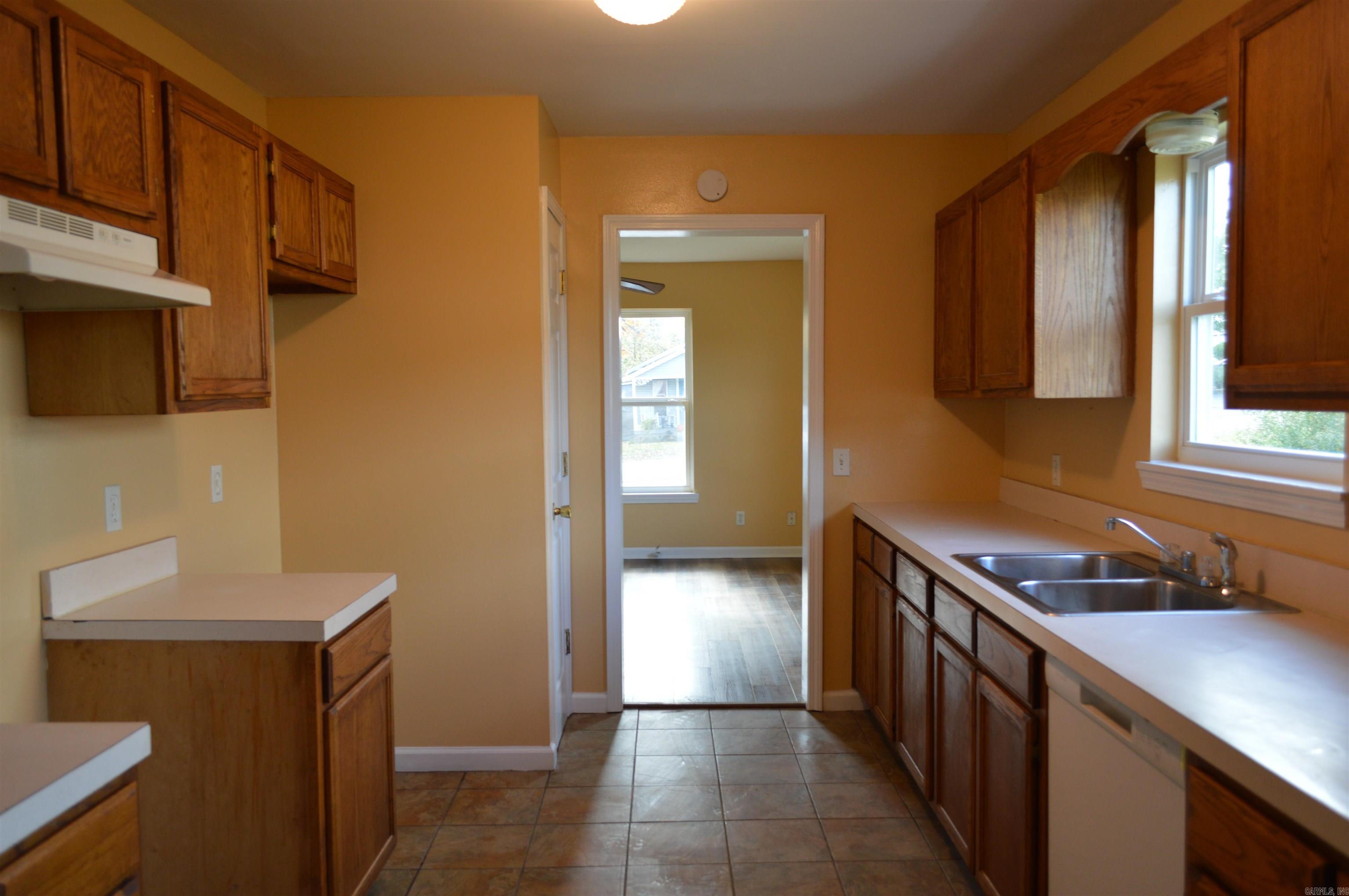 106 W Clinton  Heber Springs, AR