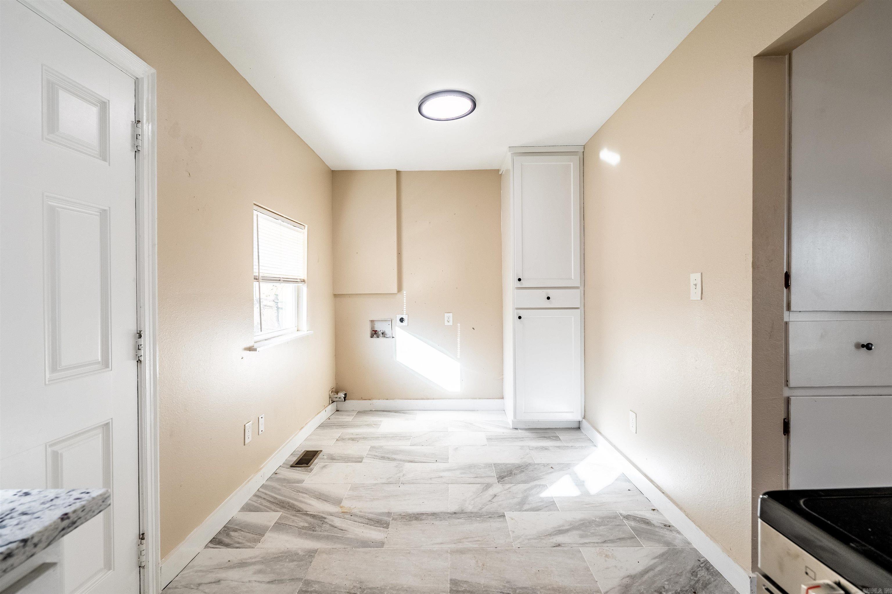 3317 W 7th  Little Rock, AR