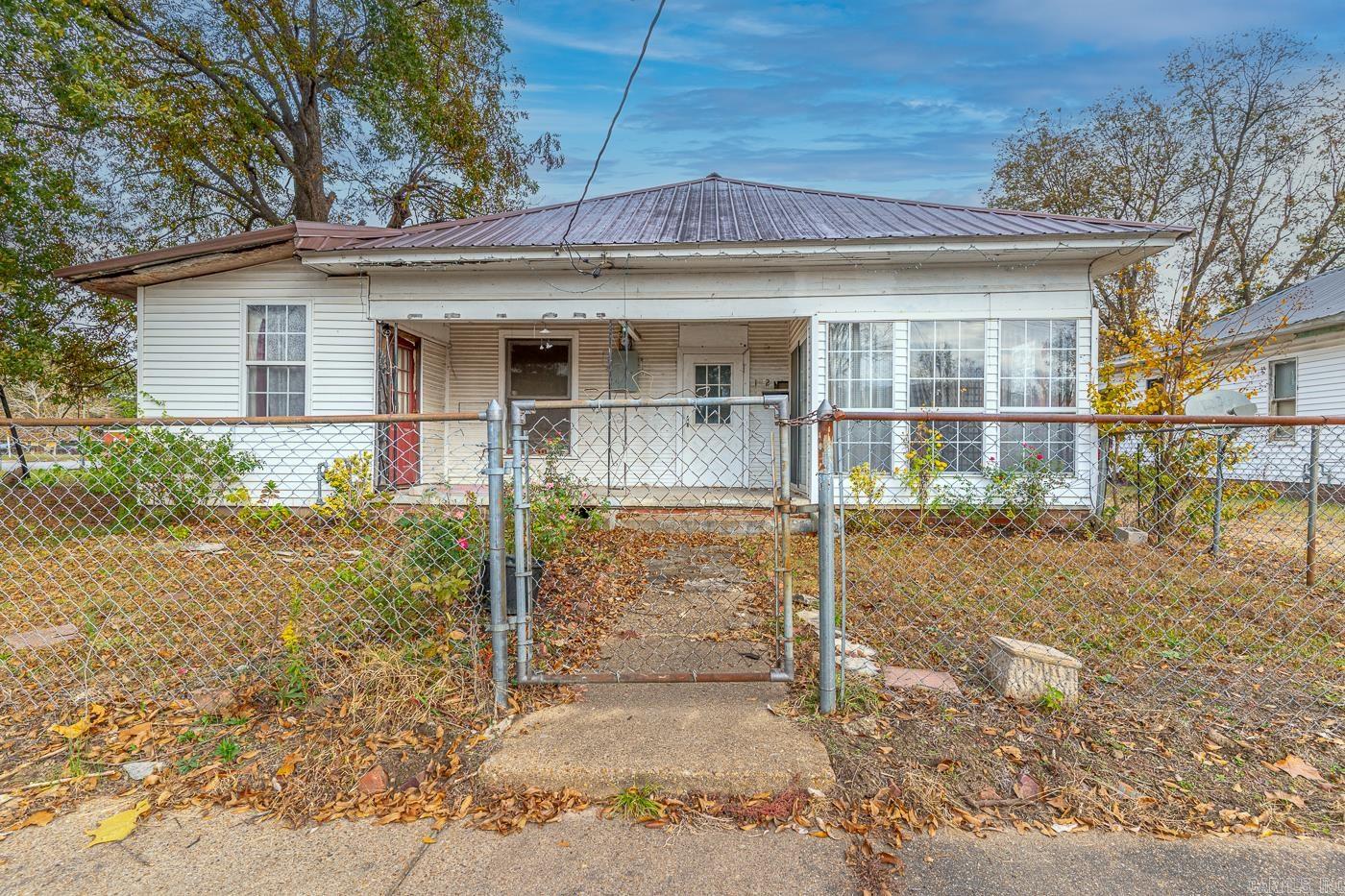 108 E Forrest  Jonesboro, AR