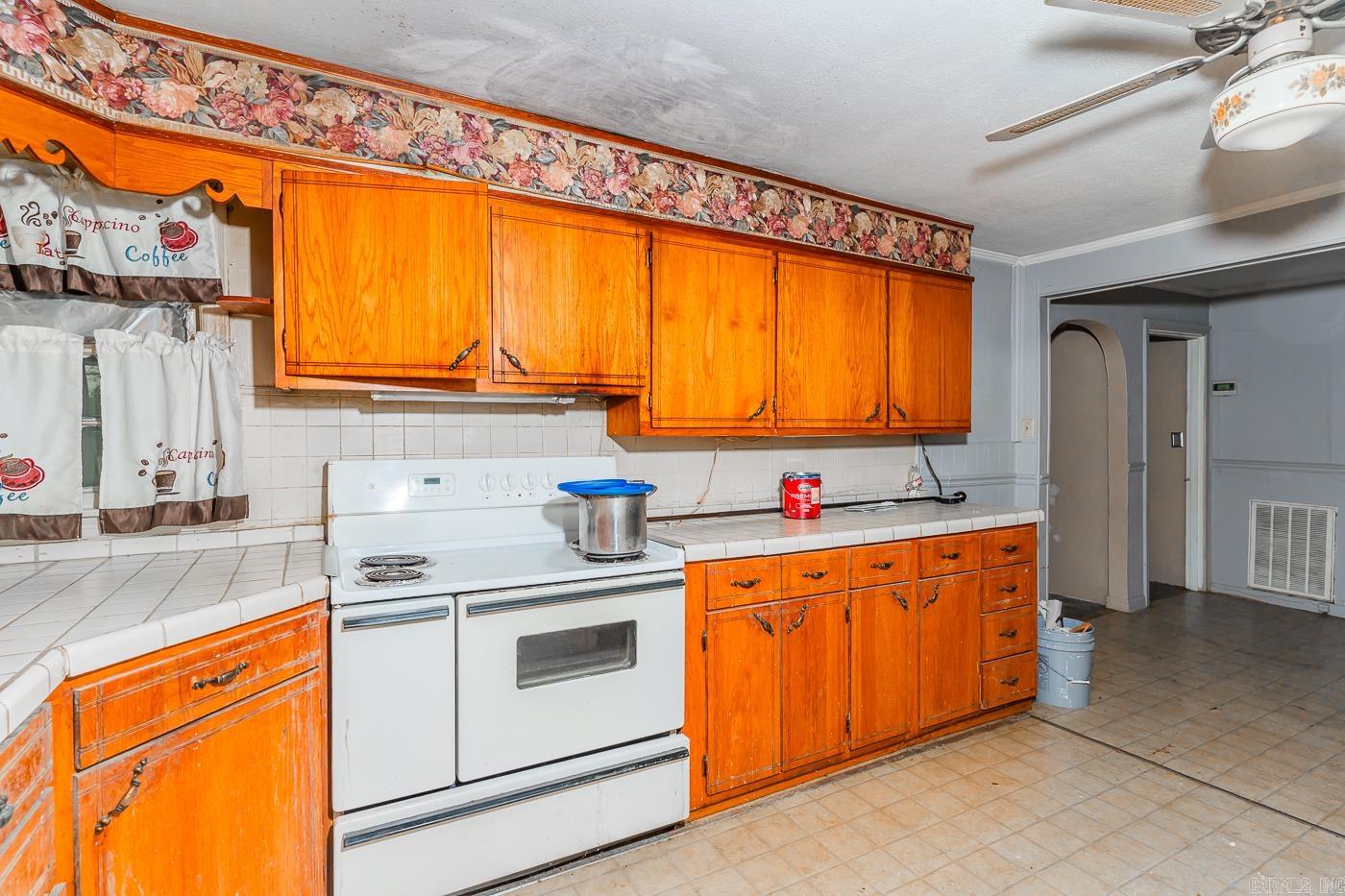 108 E Forrest  Jonesboro, AR