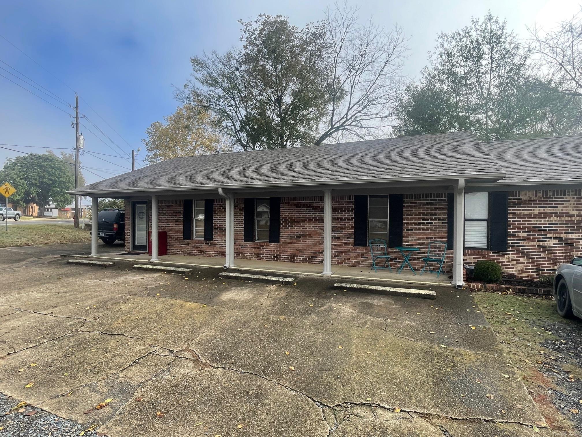 1168  Hwy 71 s  Mena, AR