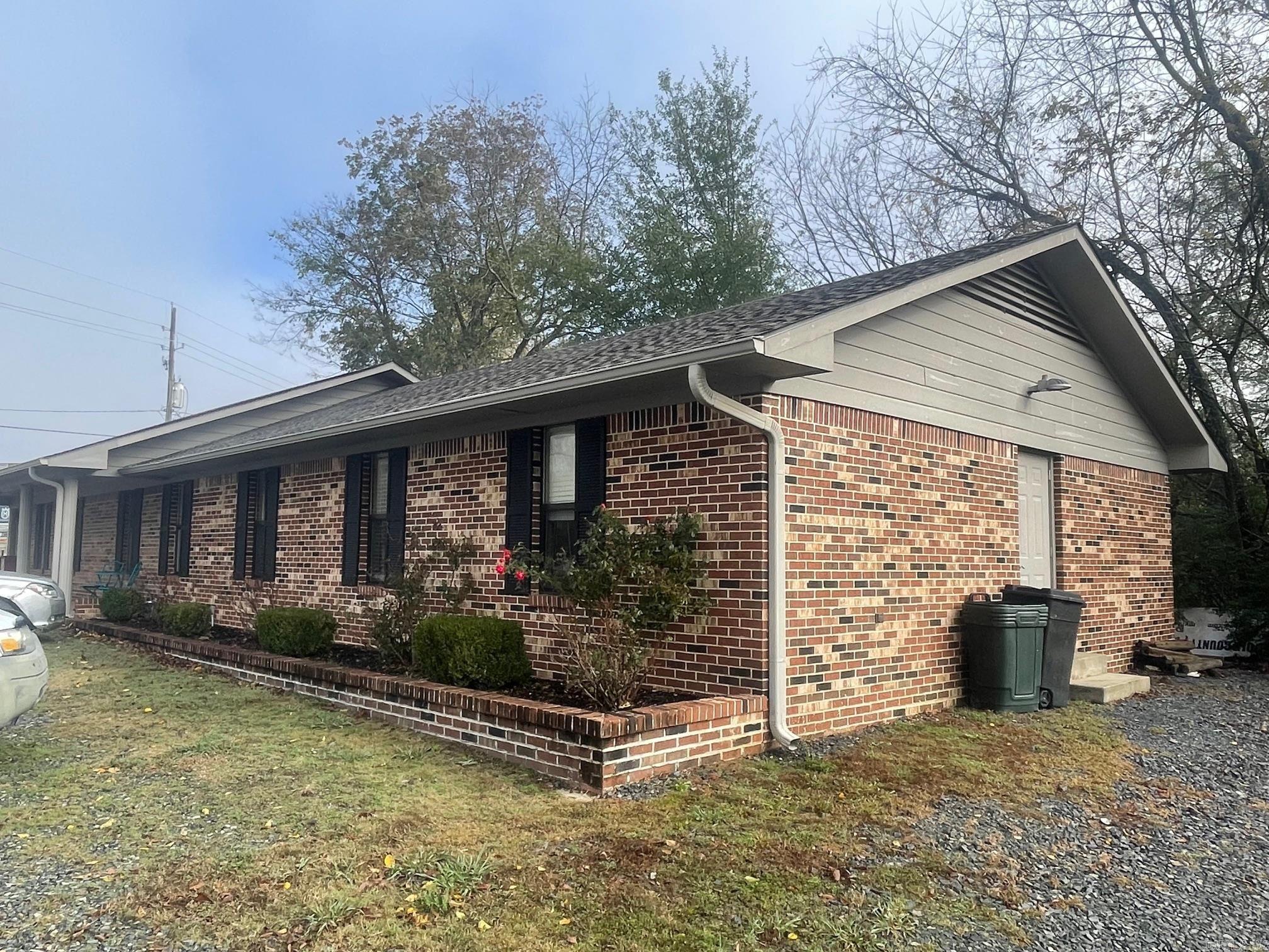 1168  Hwy 71 s  Mena, AR