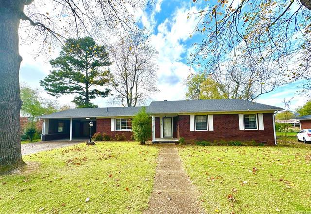 713 N Spring  Searcy, AR
