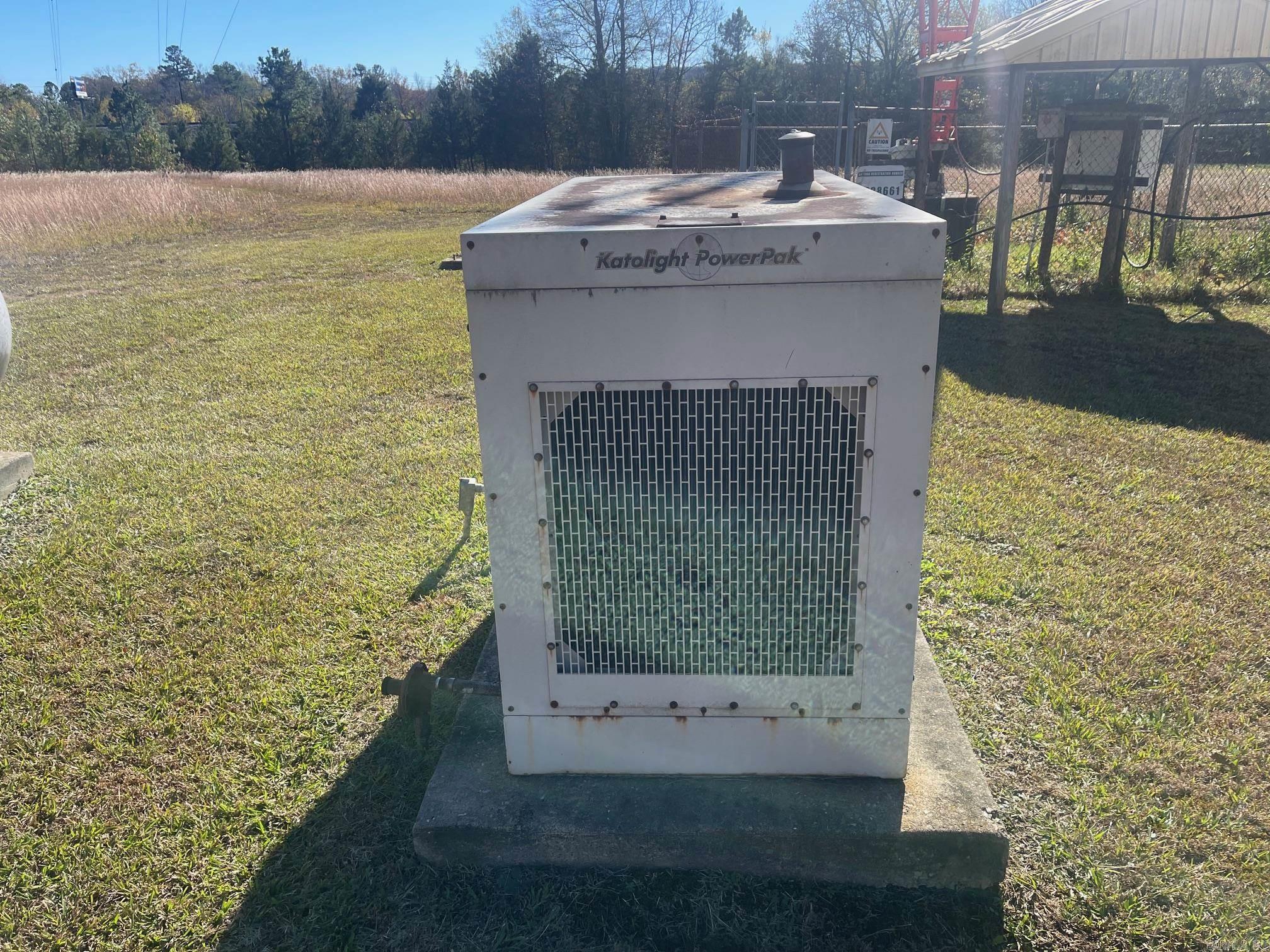 1600  Reine  Mena, AR