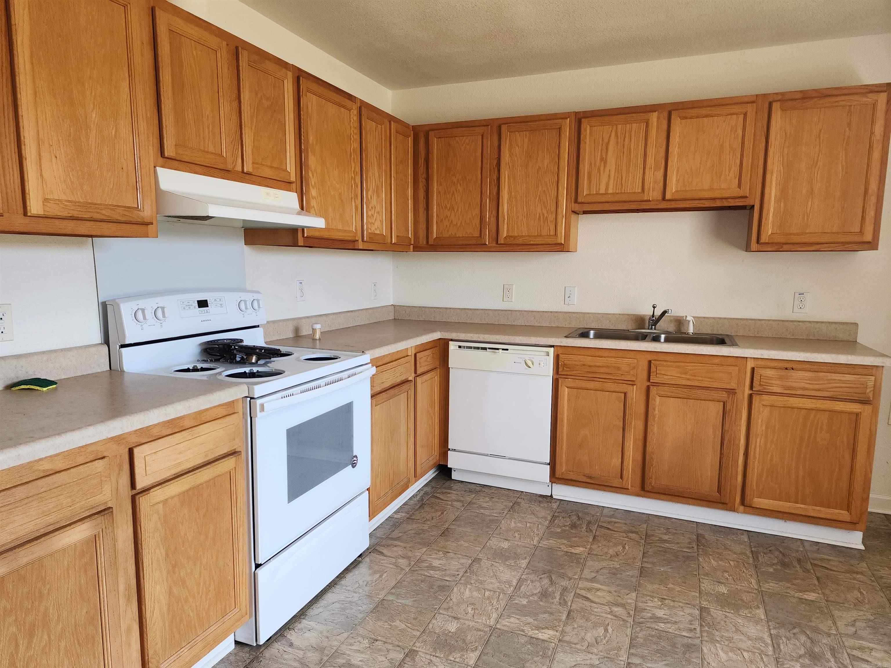 2628  Redhaven  Forrest City, AR