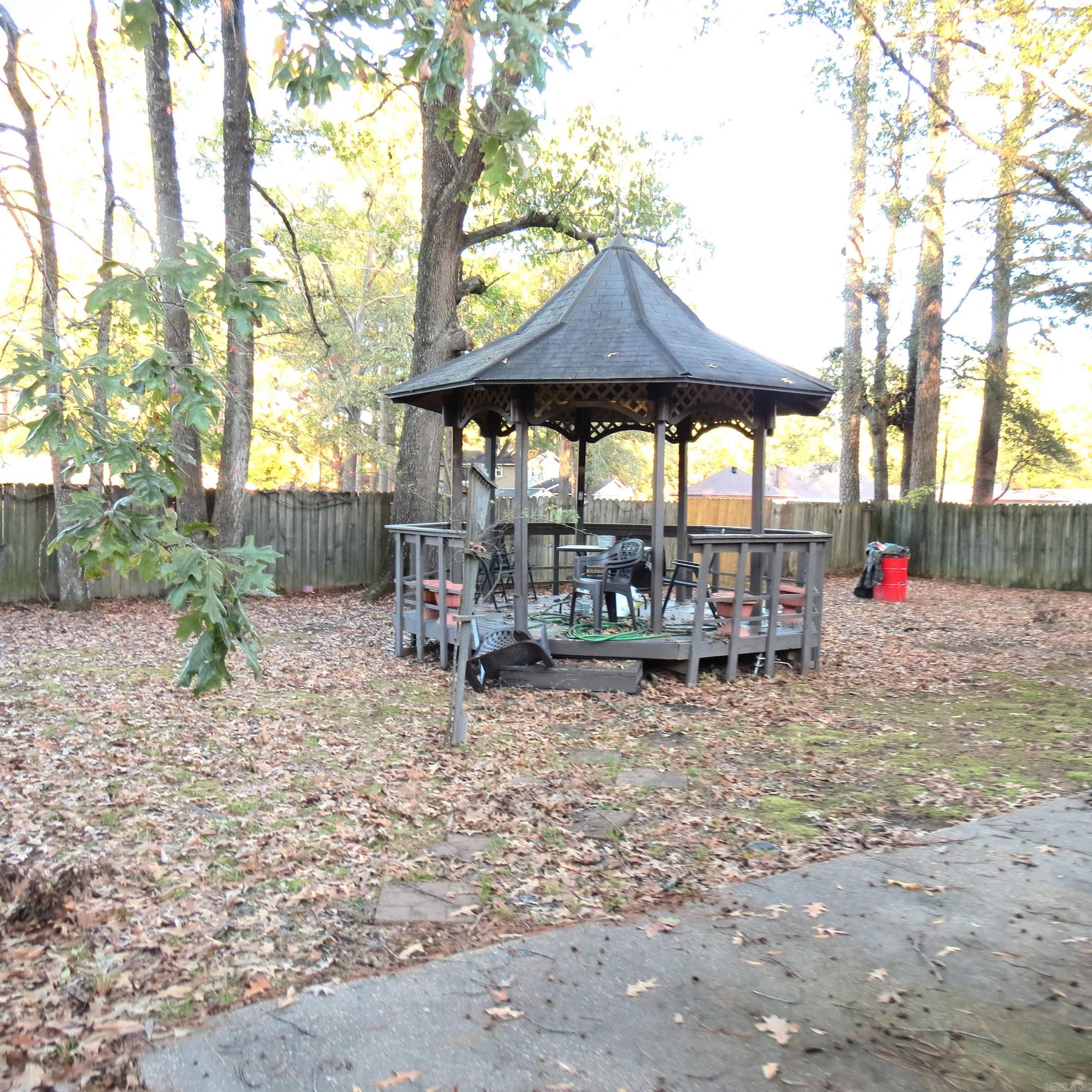 1407  Blackhawk Ridge  Pine Bluff, AR