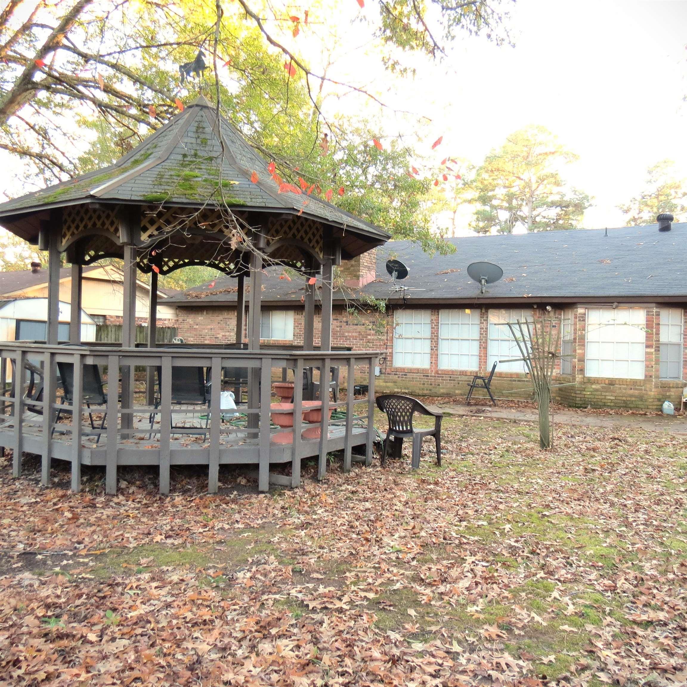 1407  Blackhawk Ridge  Pine Bluff, AR