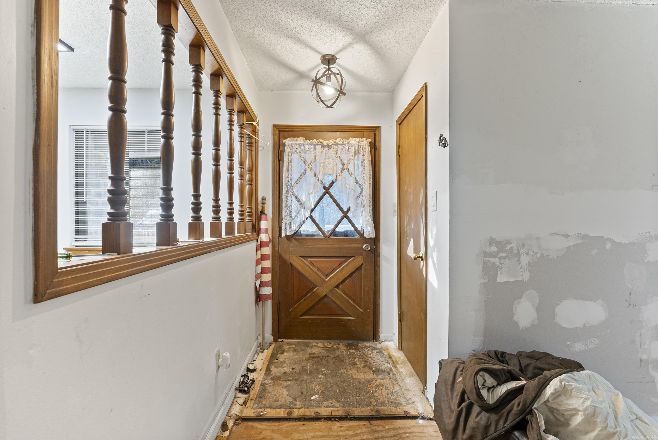 222  Pine Knot  Fairfield Bay, AR