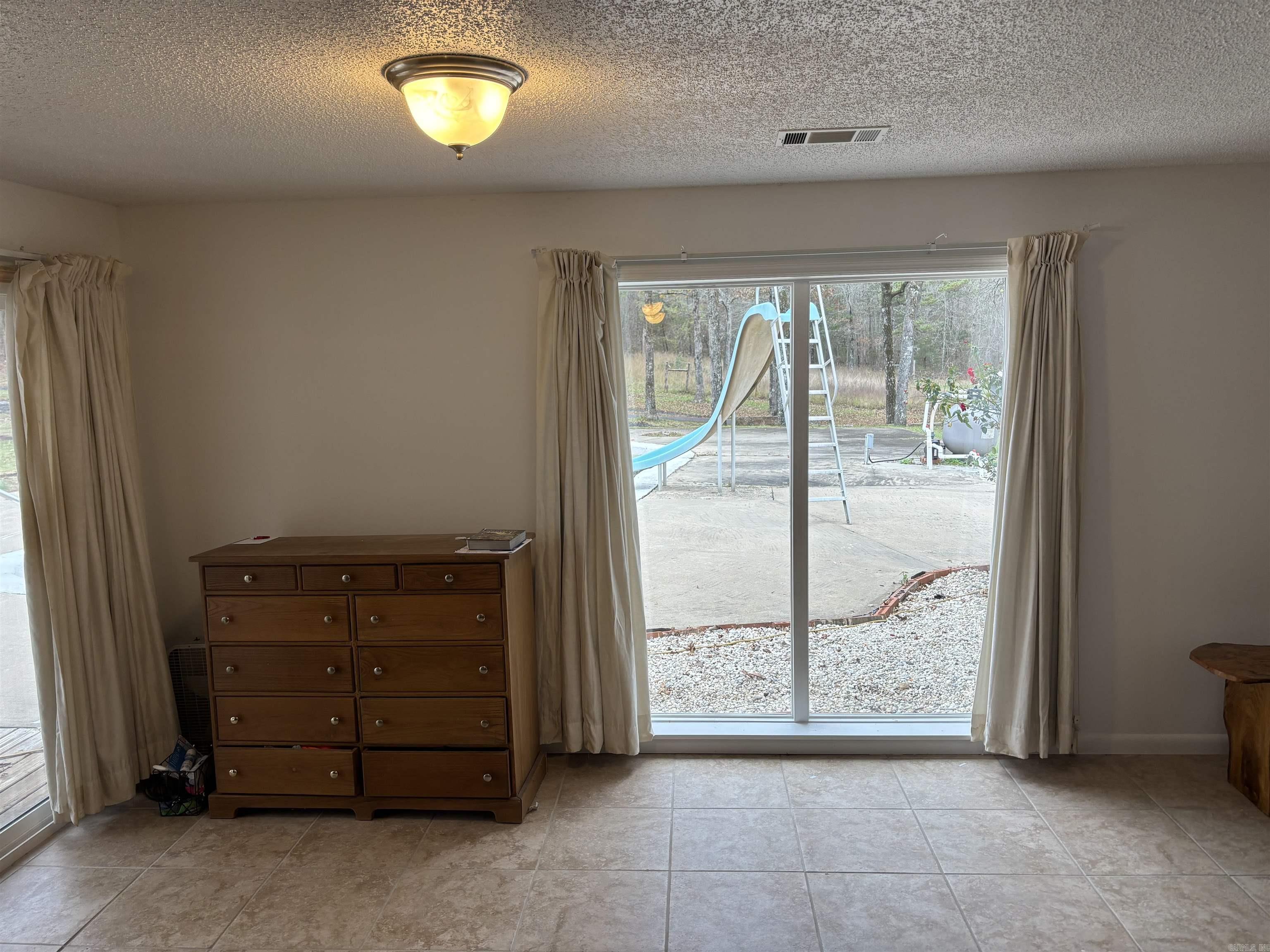 341 Douglas Lane Clinton, AR 72031