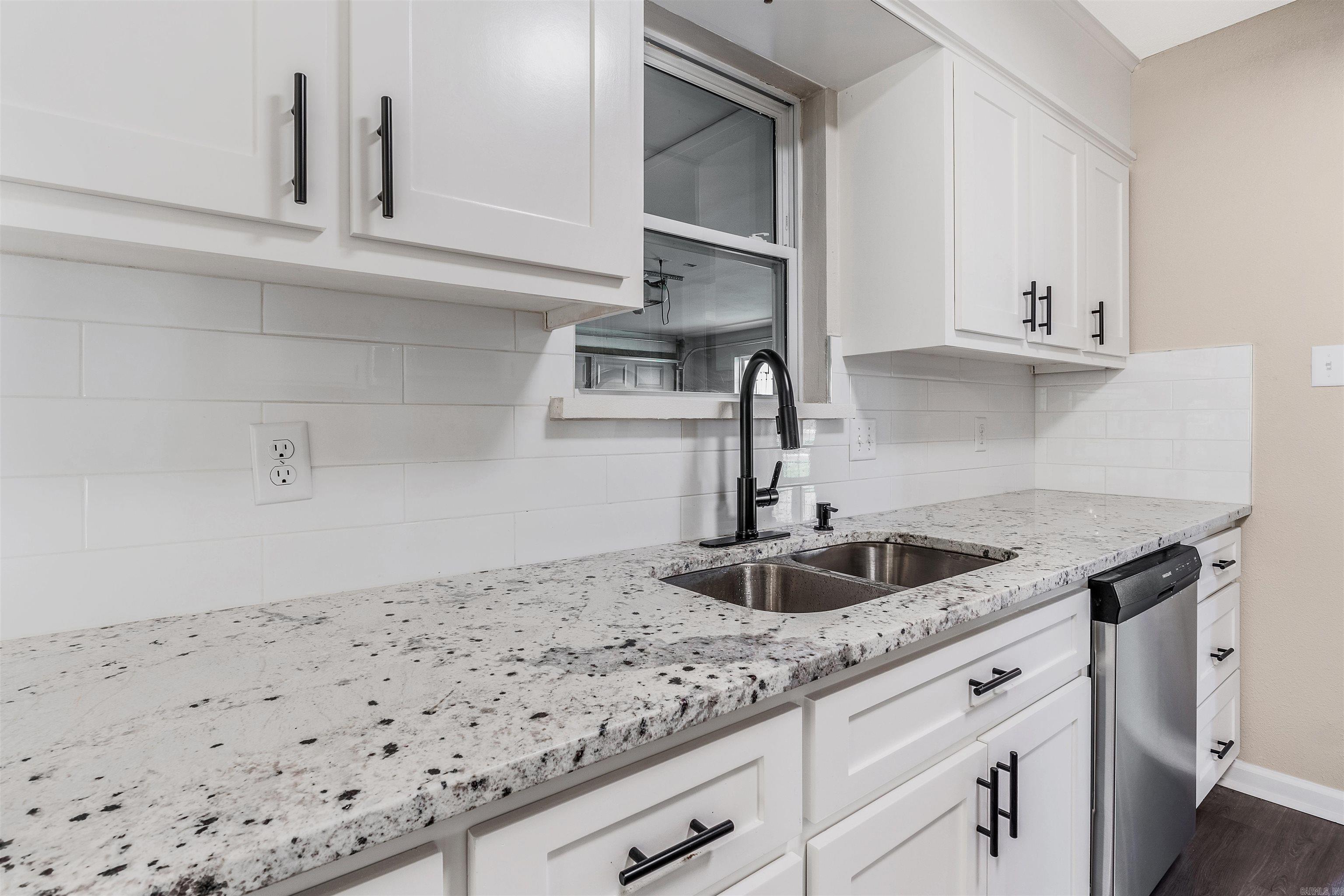 1115 N Shackleford Road Little Rock, AR 72211