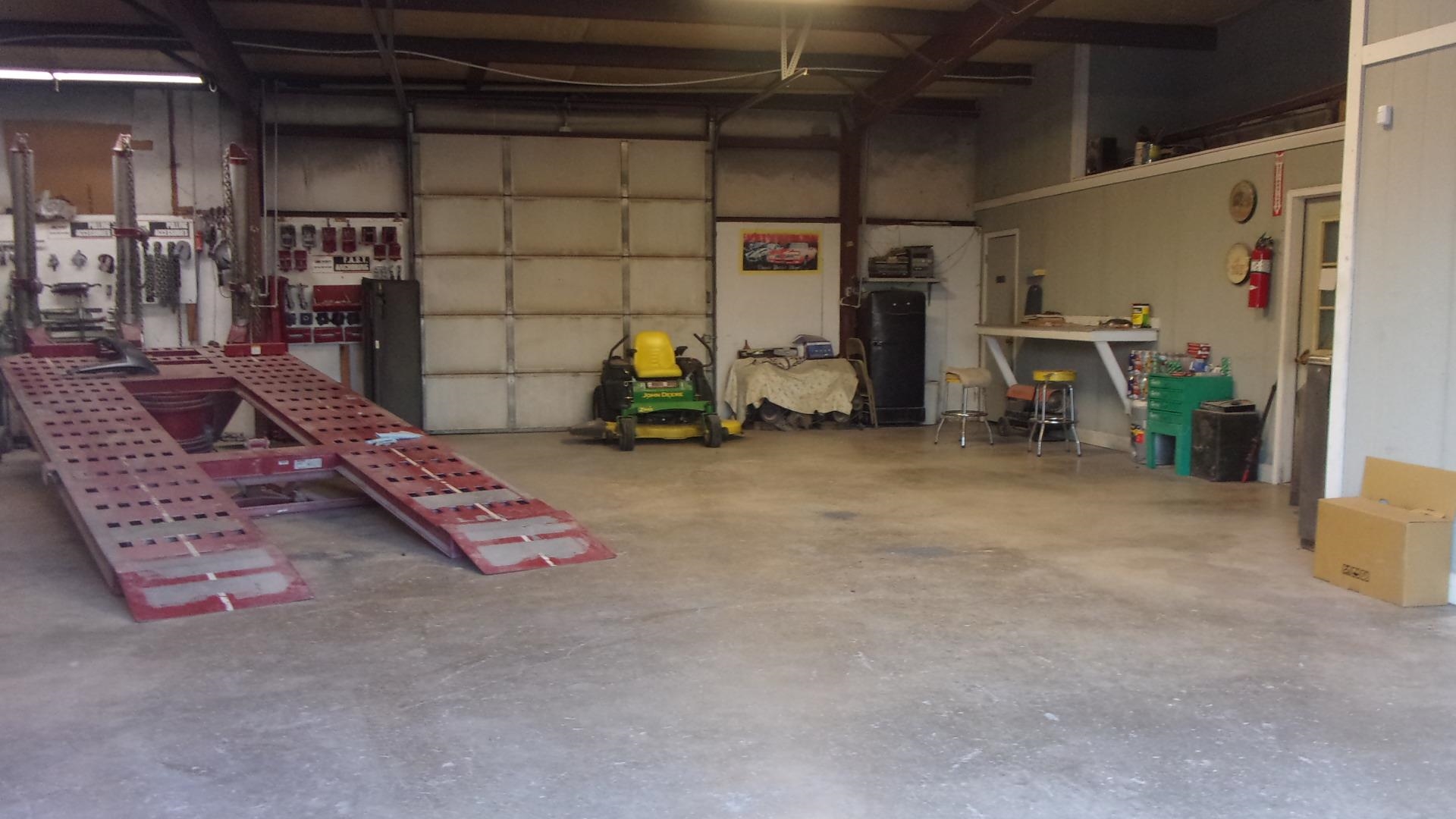 597  Hwy 62  Ash Flat, AR