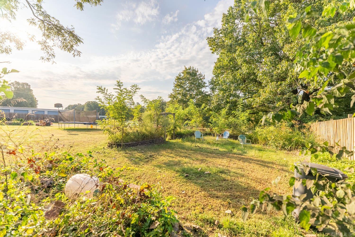 17136 North 9 Highway Mammoth Spring, AR 72554