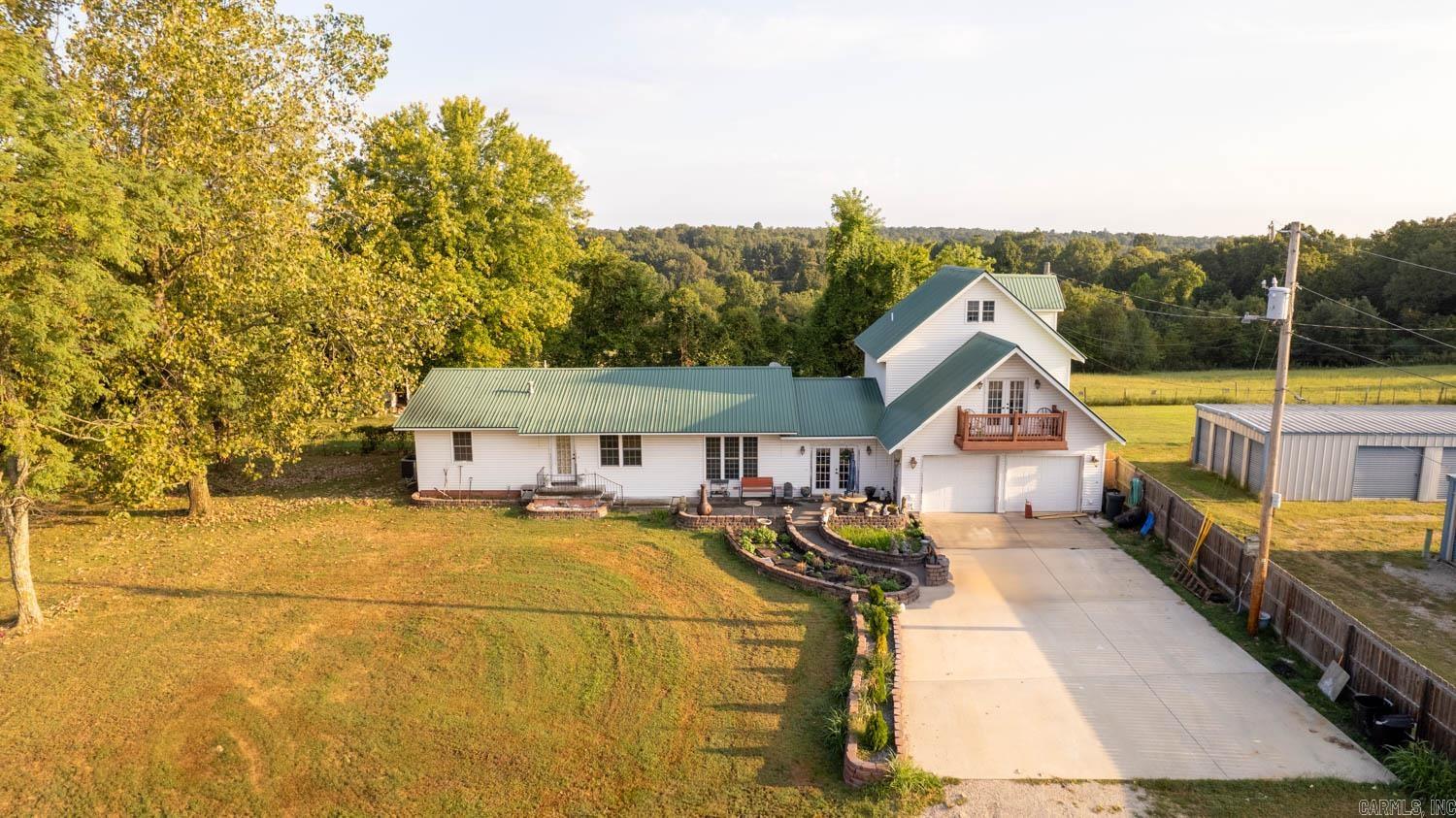17136 North 9 Highway Mammoth Spring, AR 72554