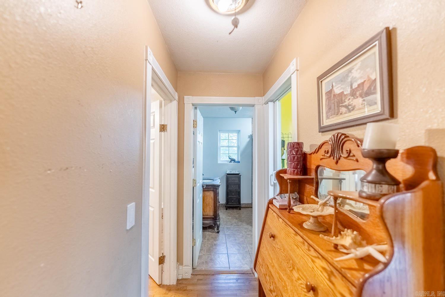 17136 North 9 Highway Mammoth Spring, AR 72554