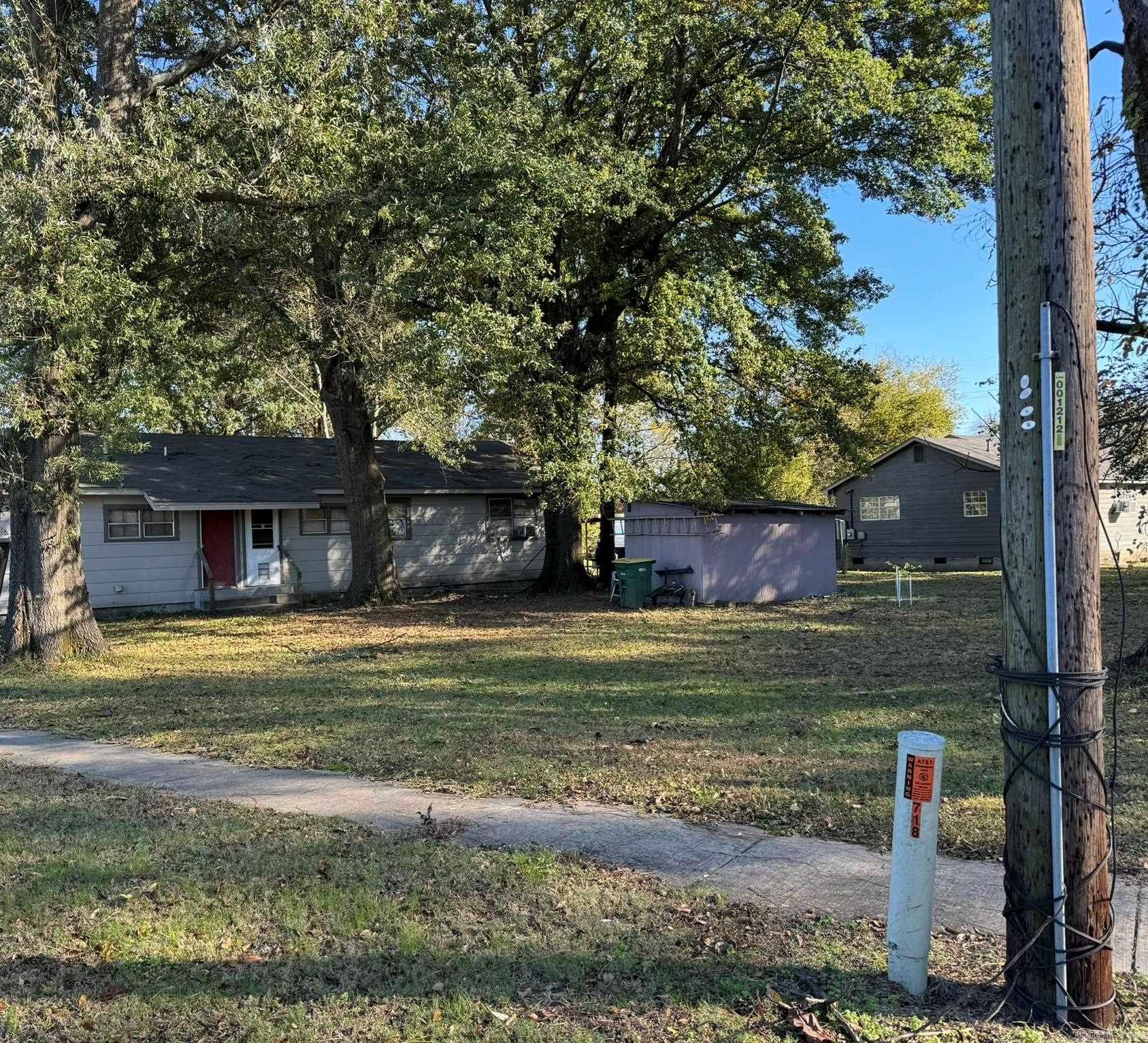 716  Atkinson Rhodes  North Little Rock, AR