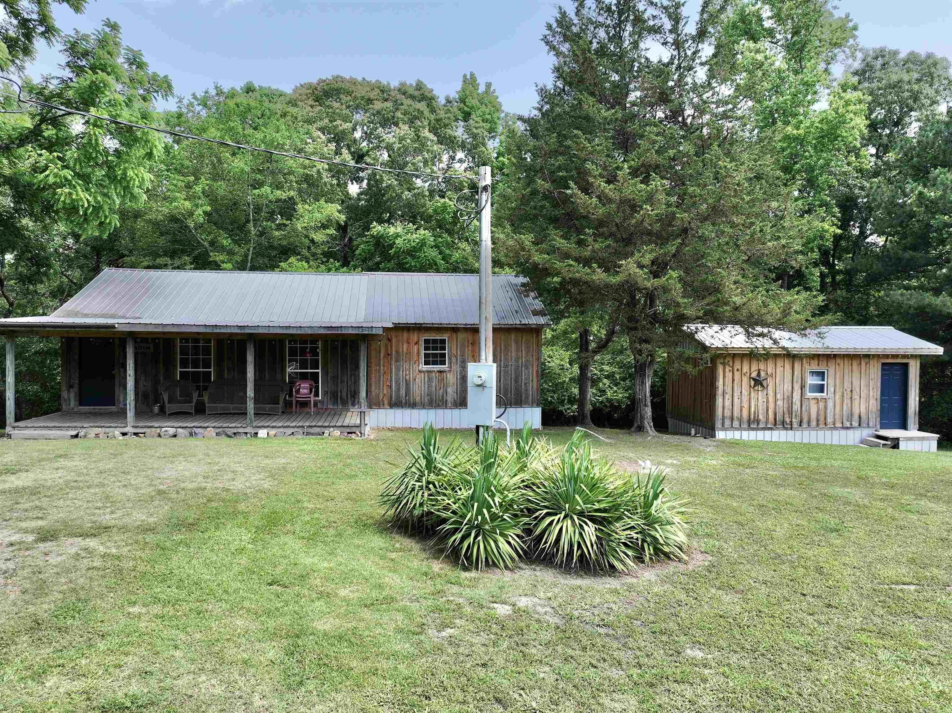21  CHRIS ROAD  Amity, AR