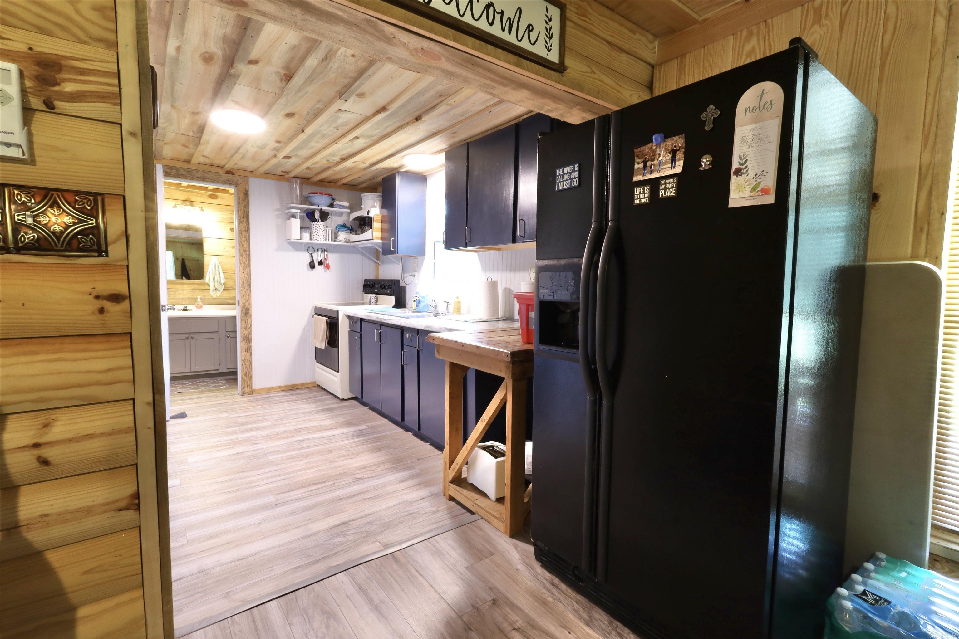 21  CHRIS ROAD  Amity, AR