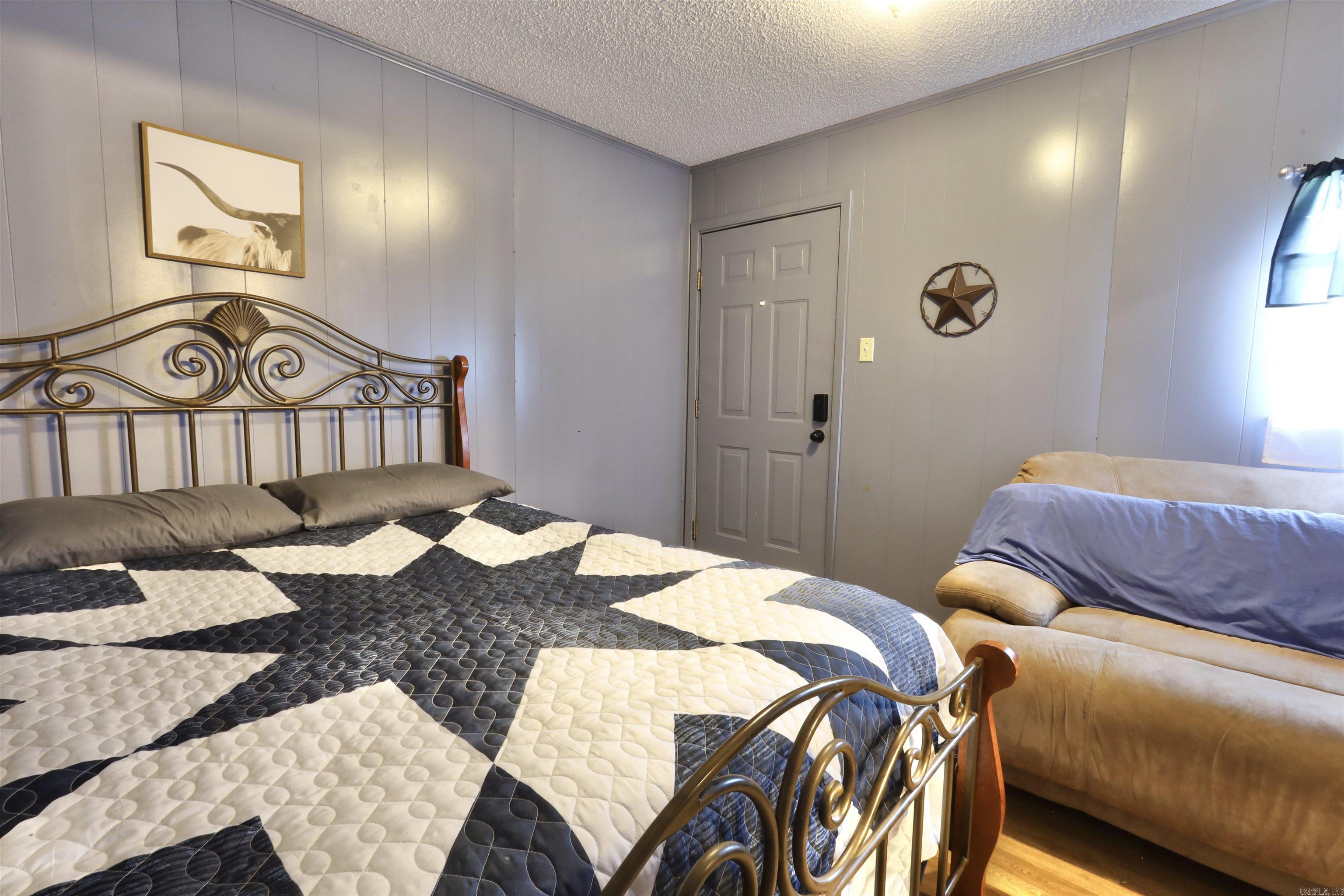 21  CHRIS ROAD  Amity, AR