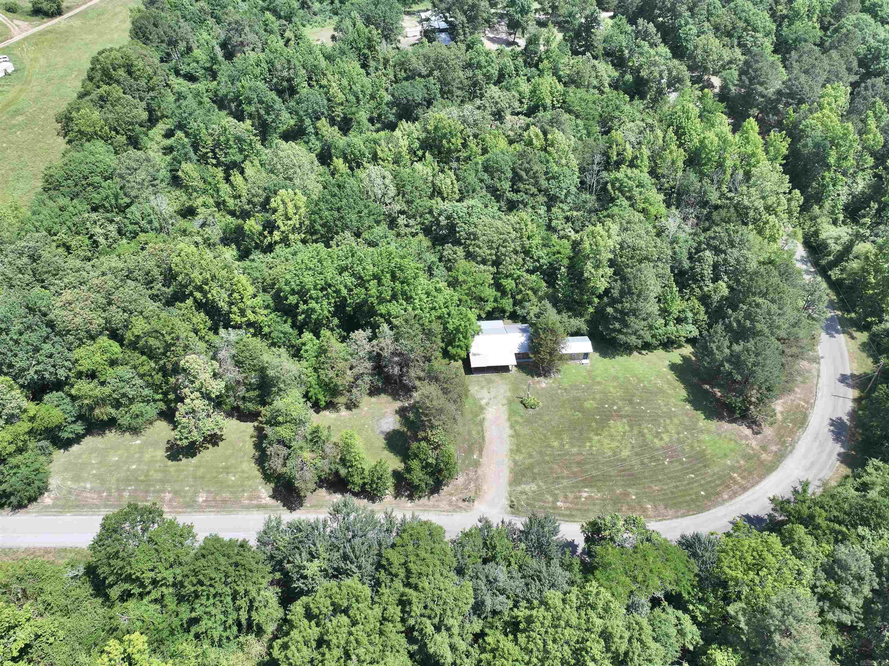 21  CHRIS ROAD  Amity, AR