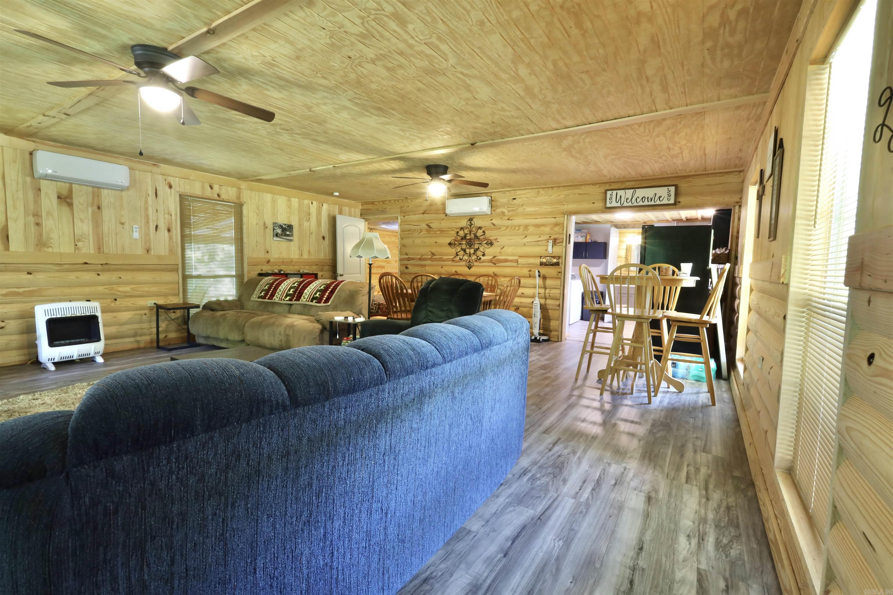 21  CHRIS ROAD  Amity, AR