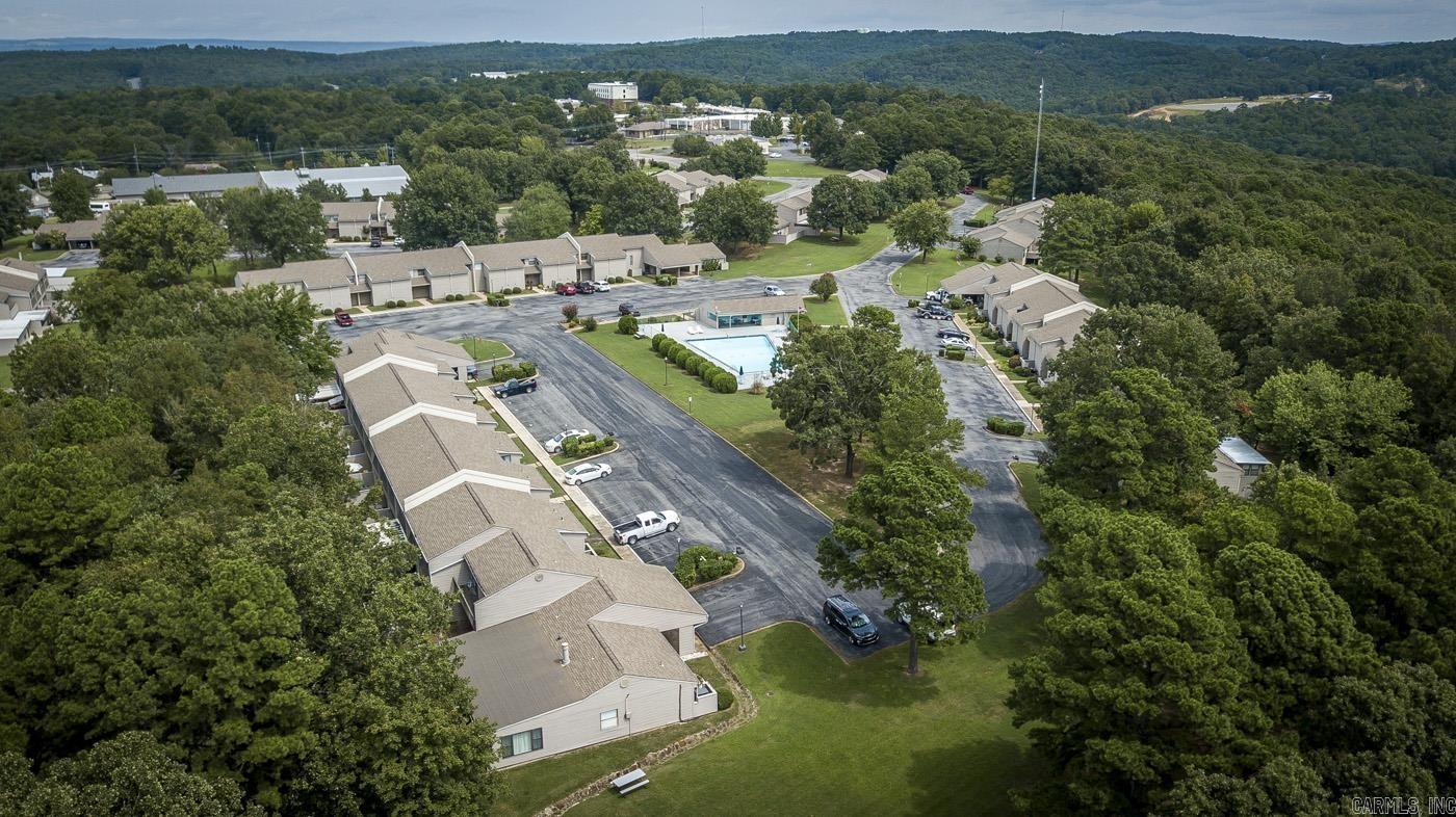 135 Hillview Drive