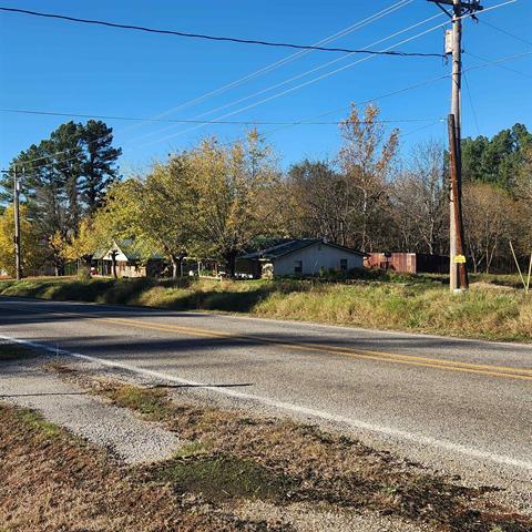 4047-4049  AR 58  Poughkeepsie, AR