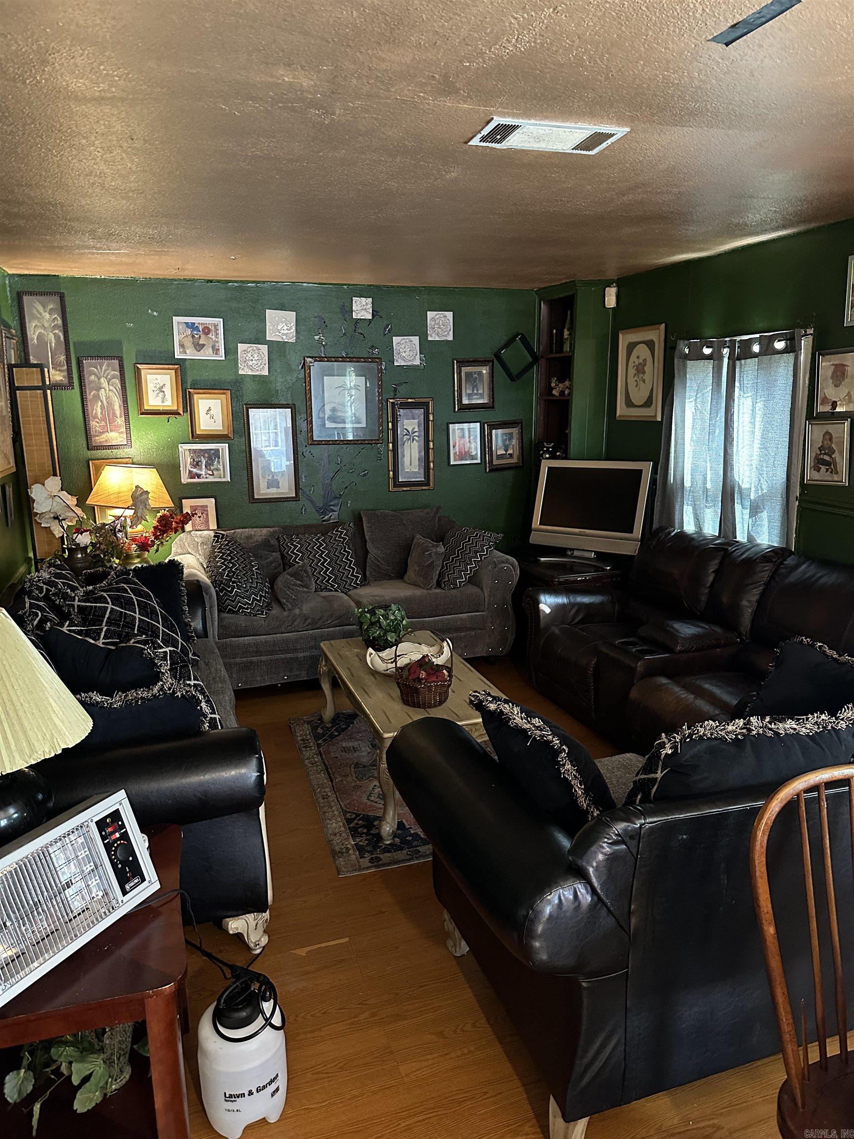 111 S Linden Street  Pine Bluff, AR