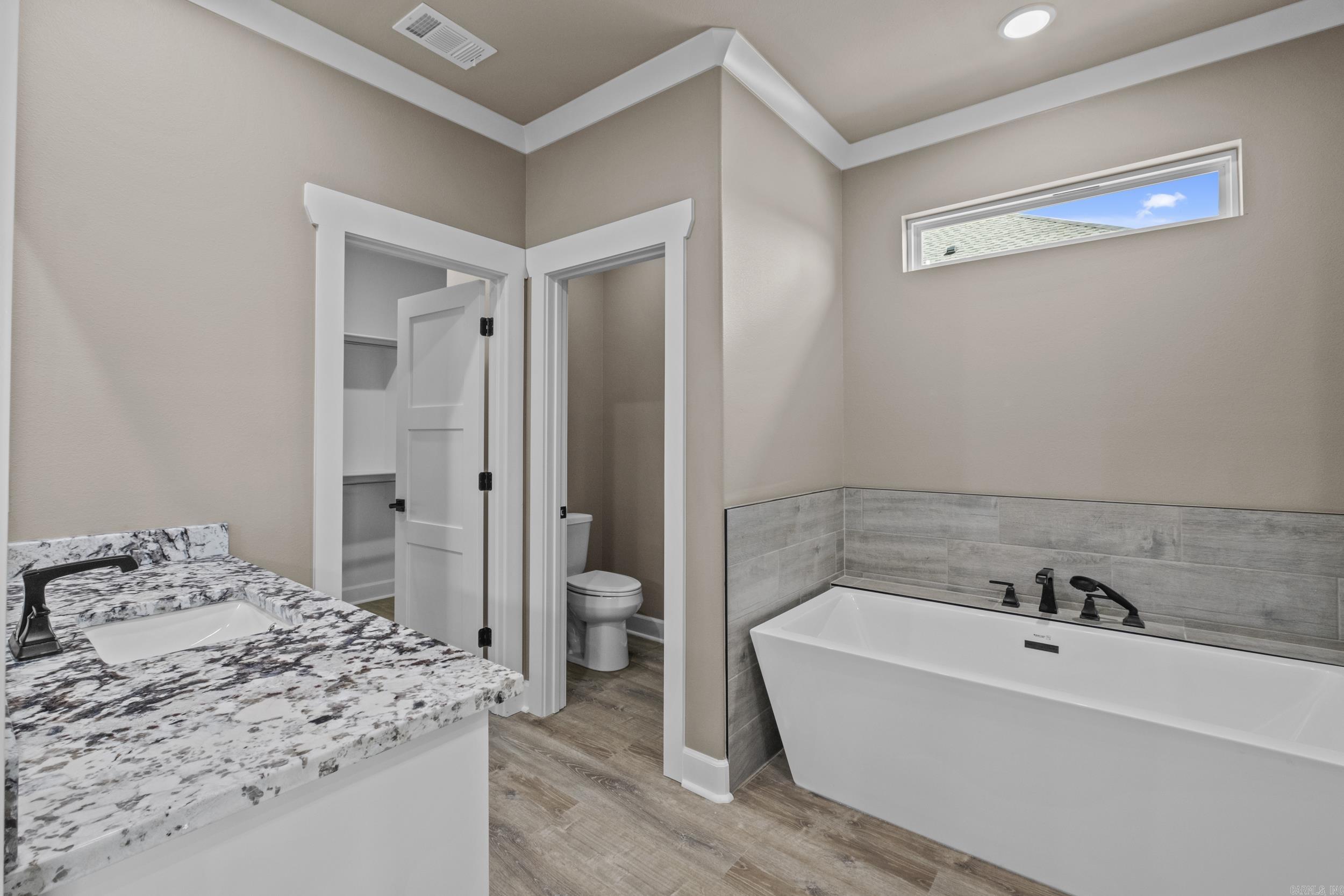 24  Calvados Ct  Cabot, AR