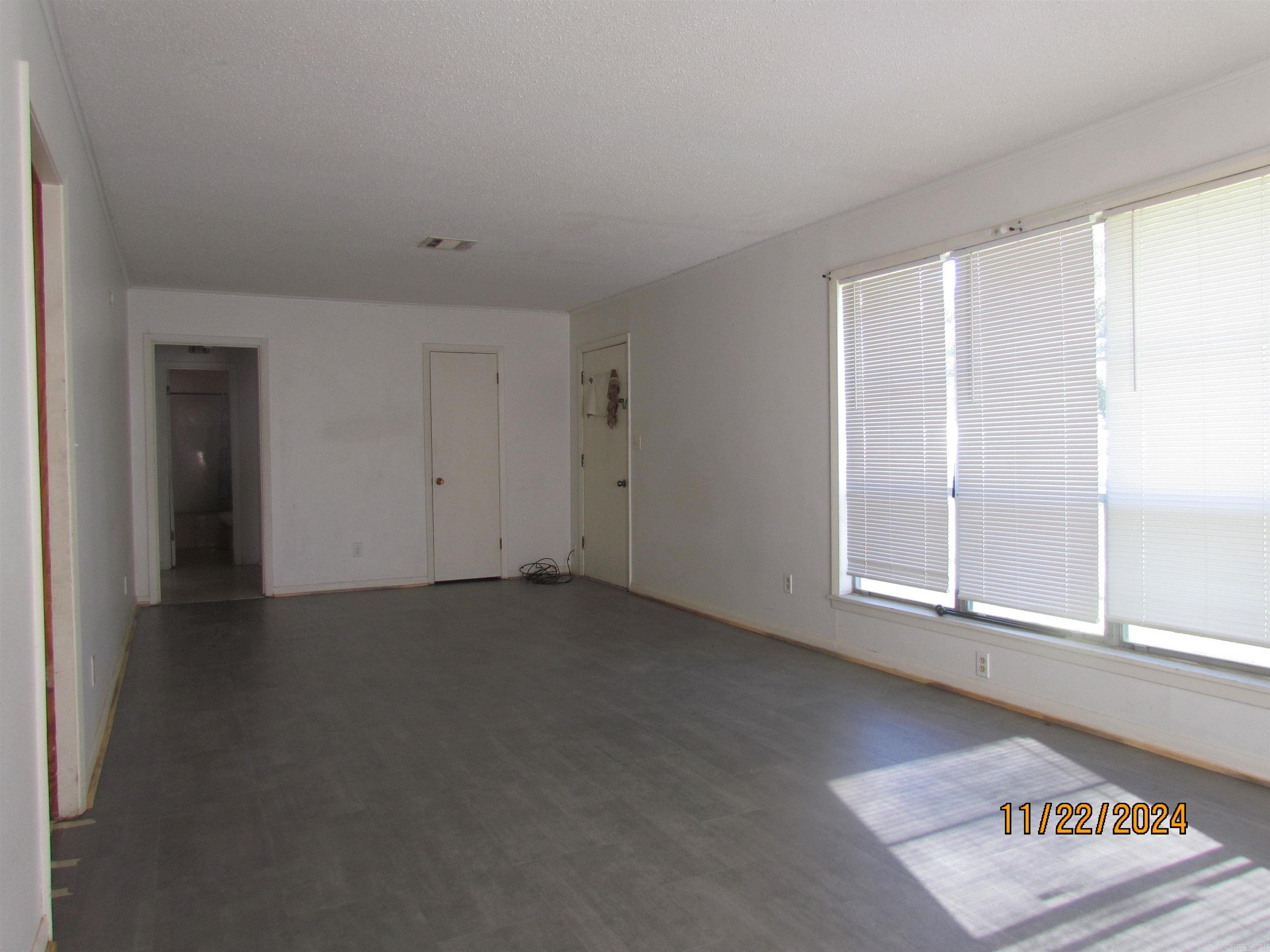701 N Main  Hamburg, AR