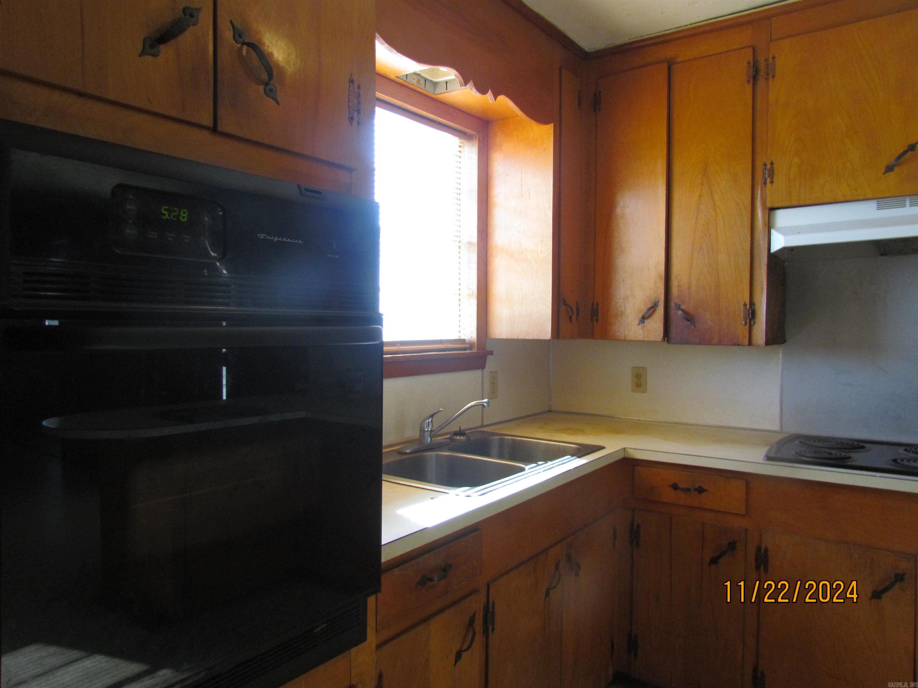 701 N Main  Hamburg, AR