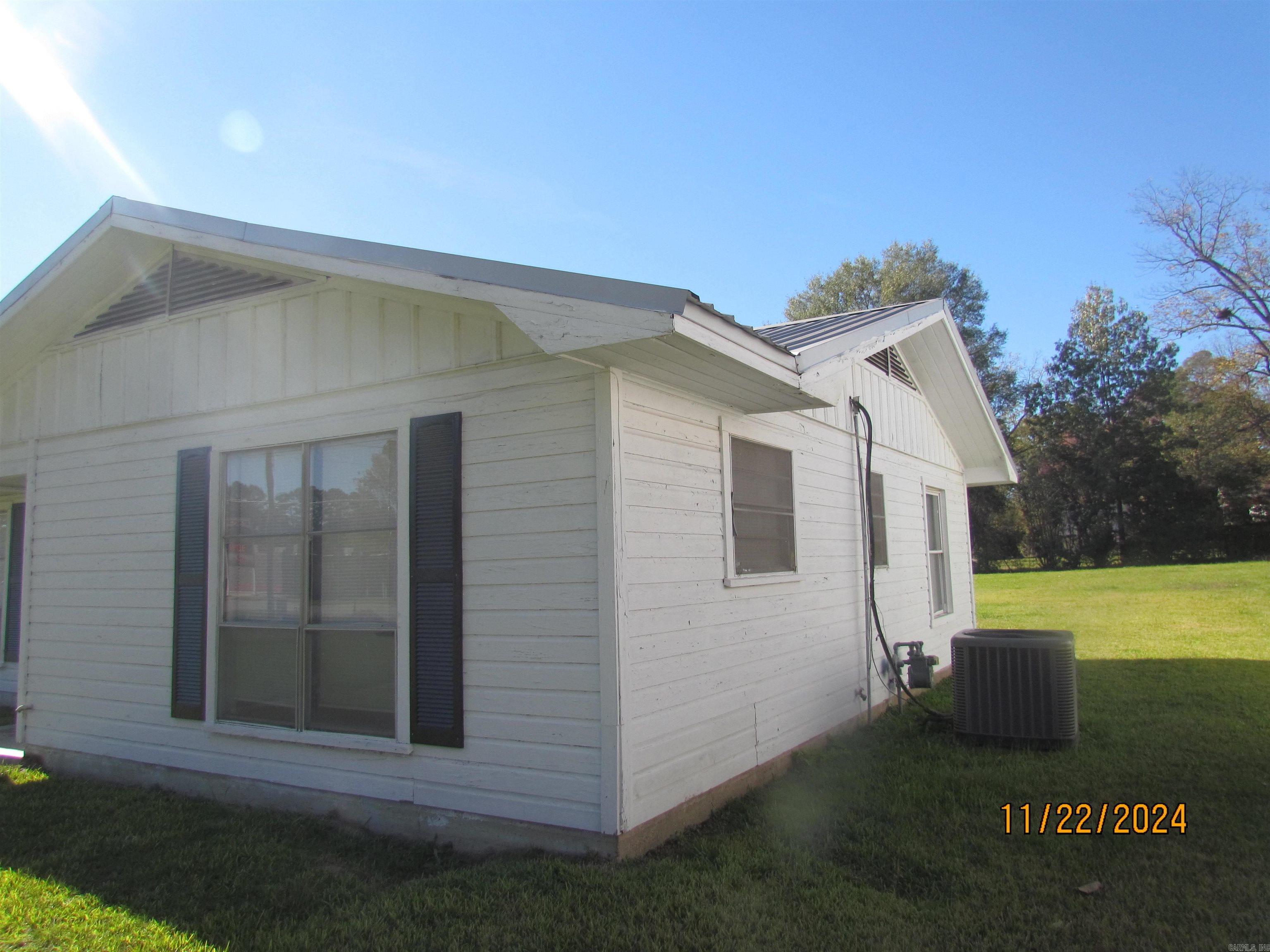701 N Main  Hamburg, AR