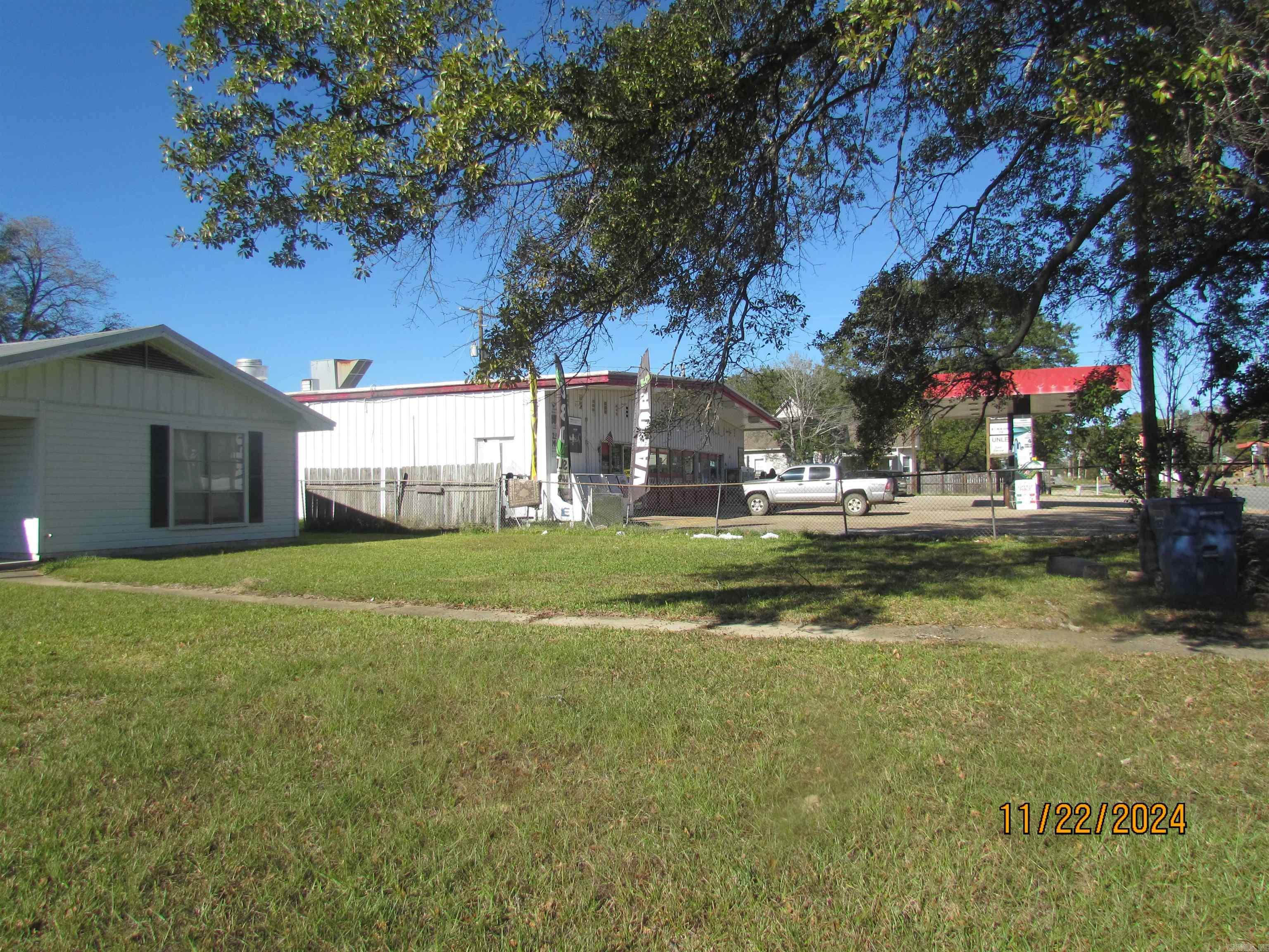 701 N Main  Hamburg, AR