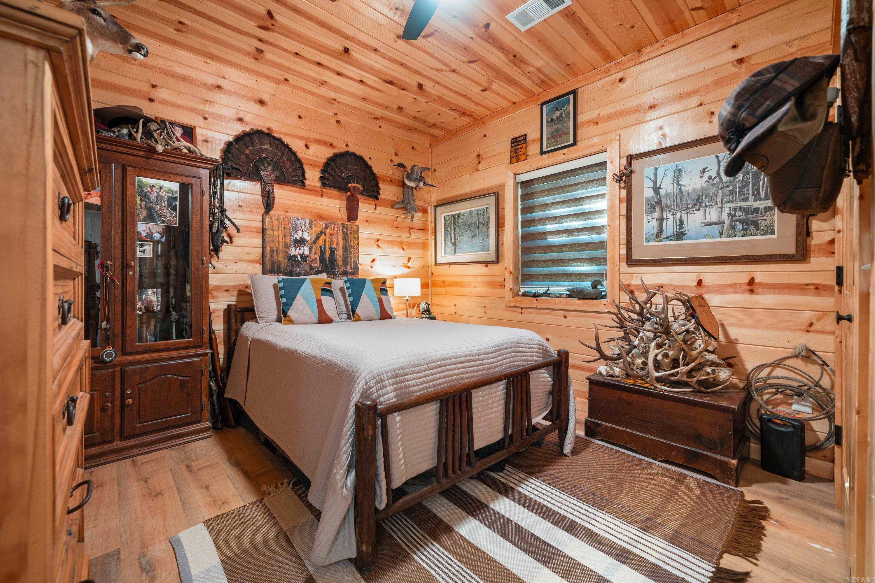 9048  Albert Pike  Royal, AR