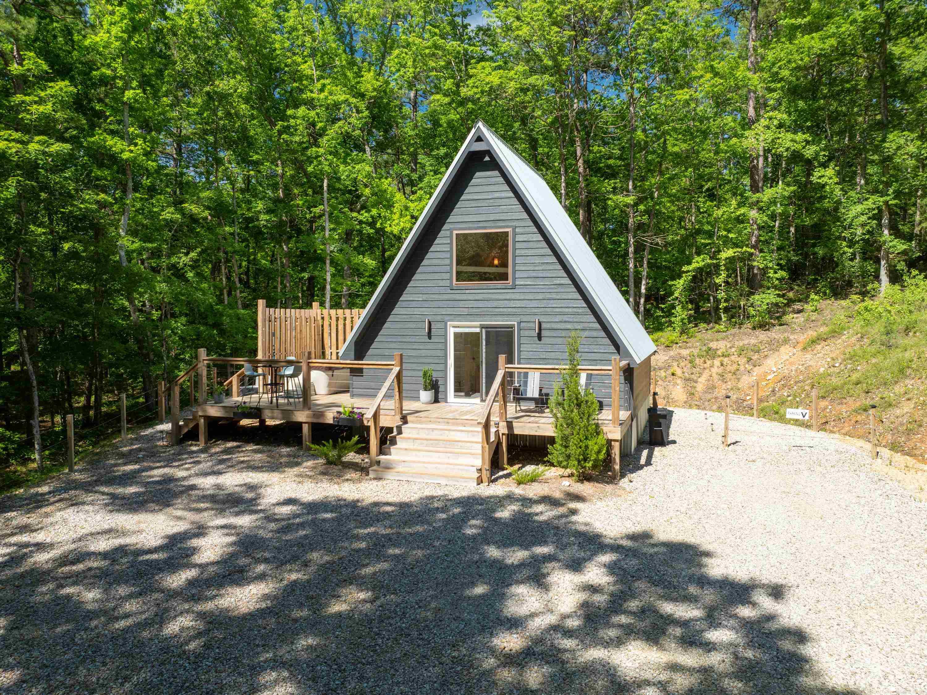 9048  Albert Pike  Royal, AR
