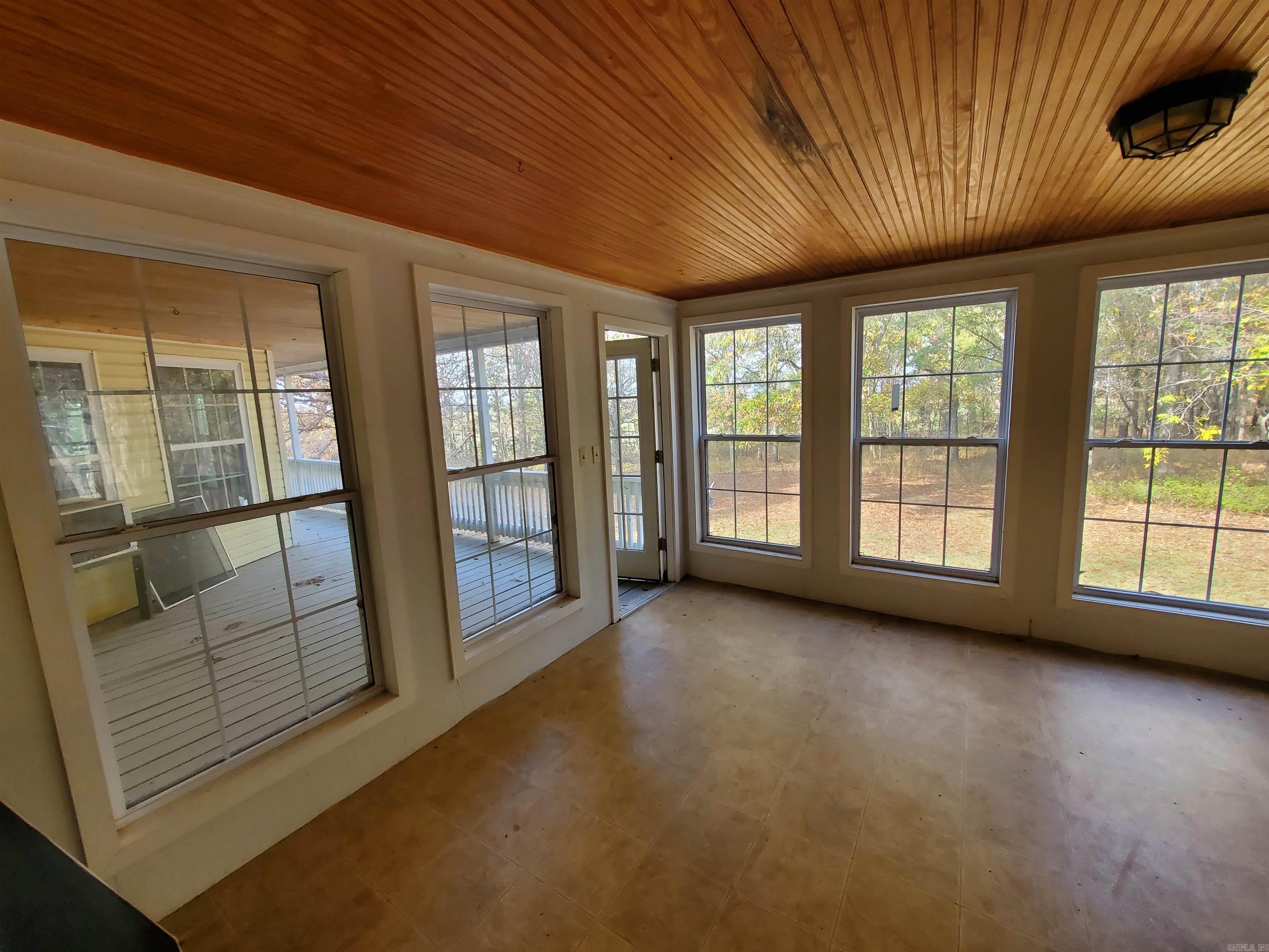 771  CR 341  Piggott, AR