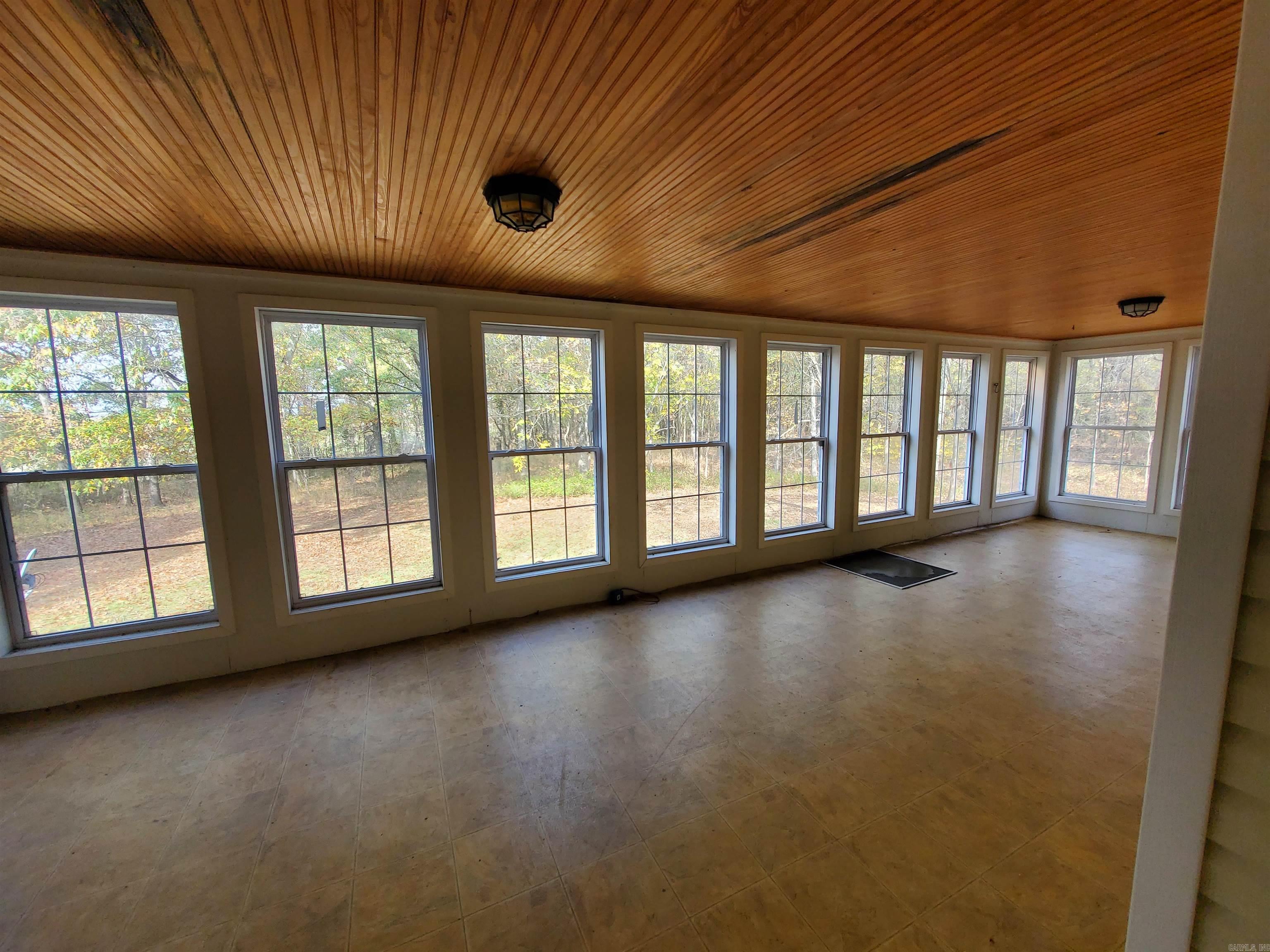 771  CR 341  Piggott, AR