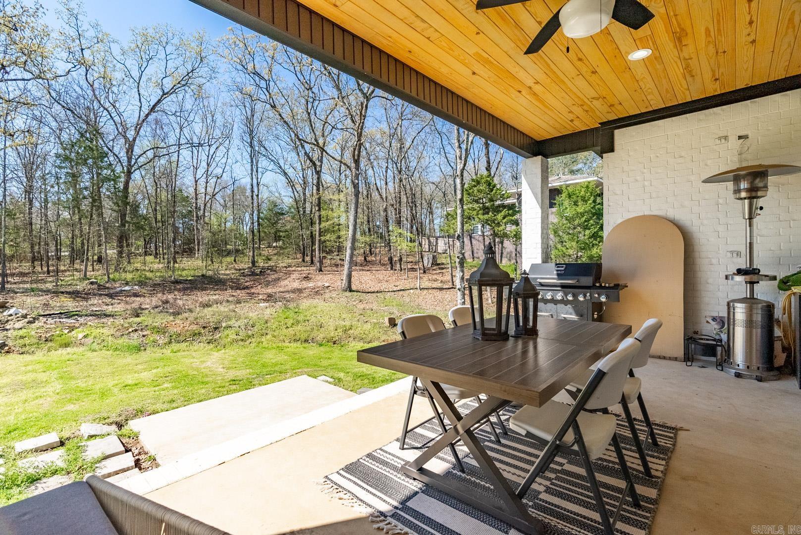 2505  Collins  Conway, AR