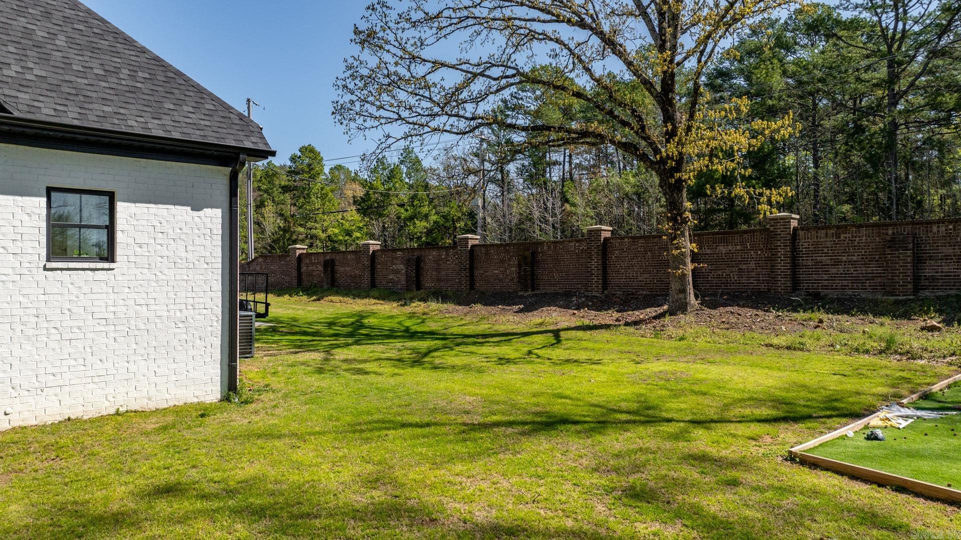 2505  Collins  Conway, AR